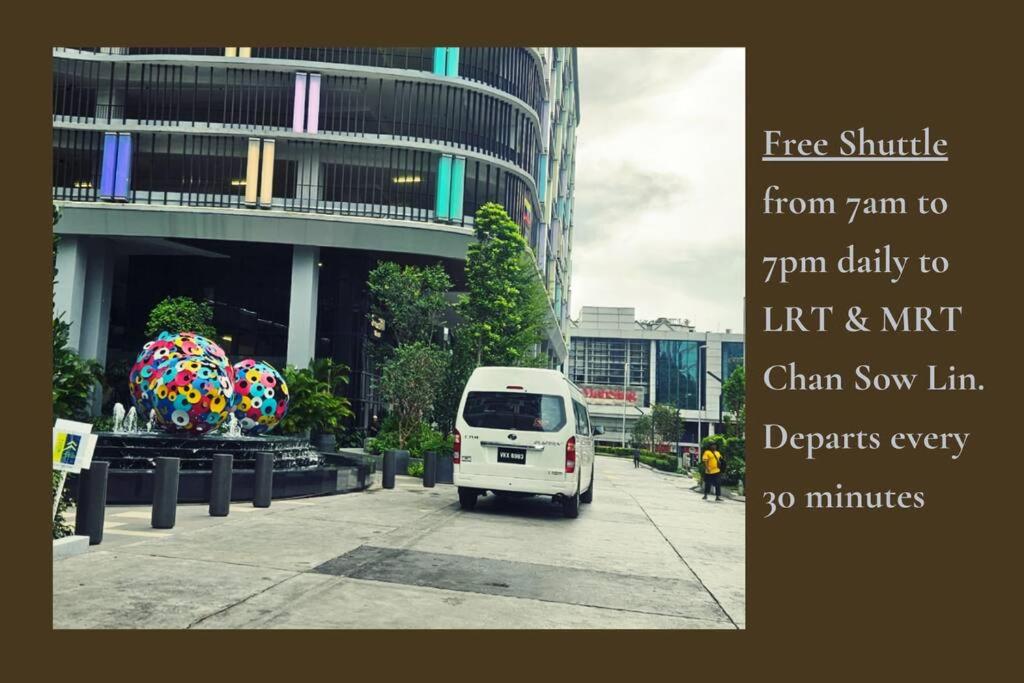 Pool Heaven Studio - 1 MRT stop to TRX The Exchange,free shuttle to MRT