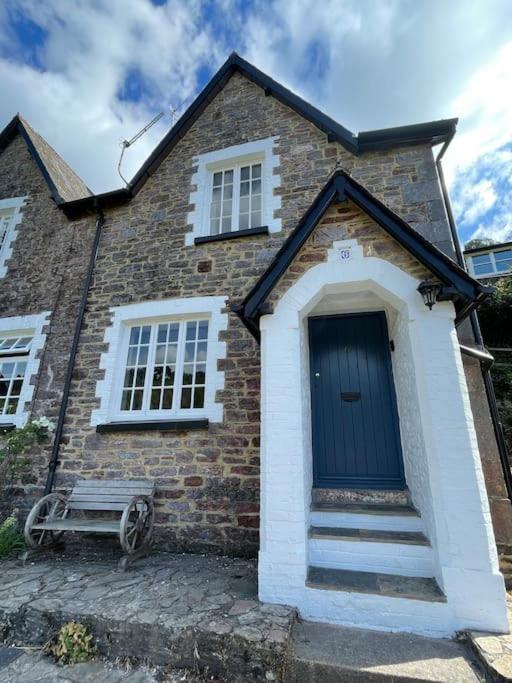 Creekside Cottage 6 Church Park Kingswear view 2