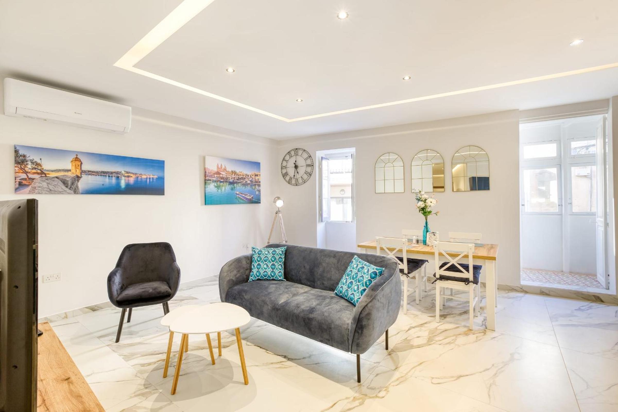Bluebell Apartment in Sliema