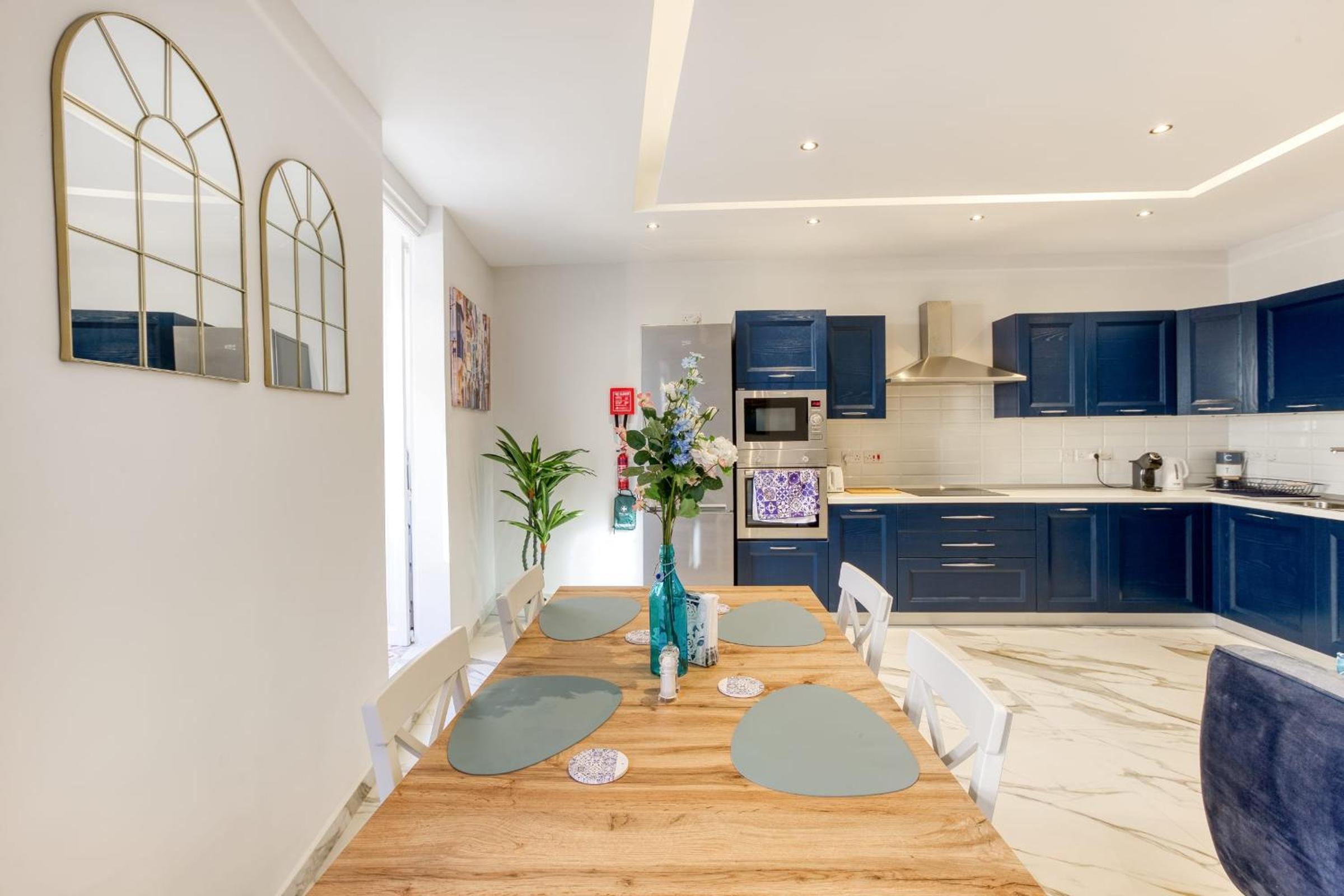 Bluebell Apartment in Sliema