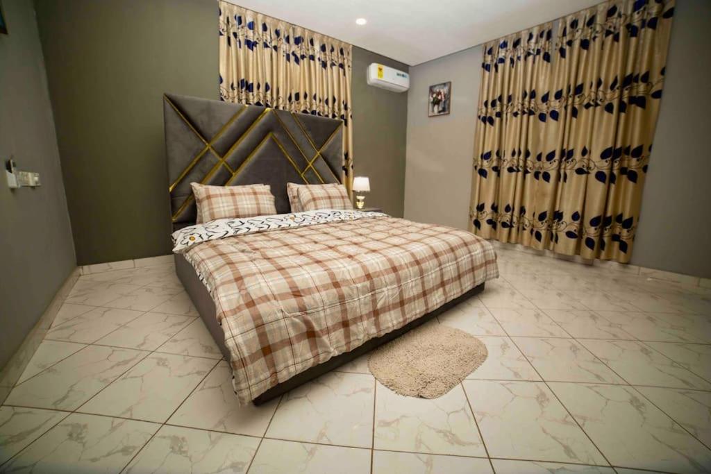 CZECH HOUSE , rent furnished 2 or 3 bdrm in Amasaman - Accra view 3