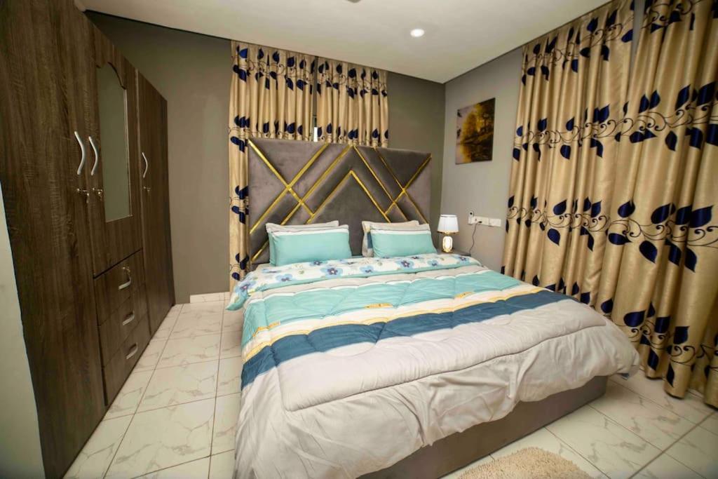 CZECH HOUSE , rent furnished 2 or 3 bdrm in Amasaman - Accra view 5