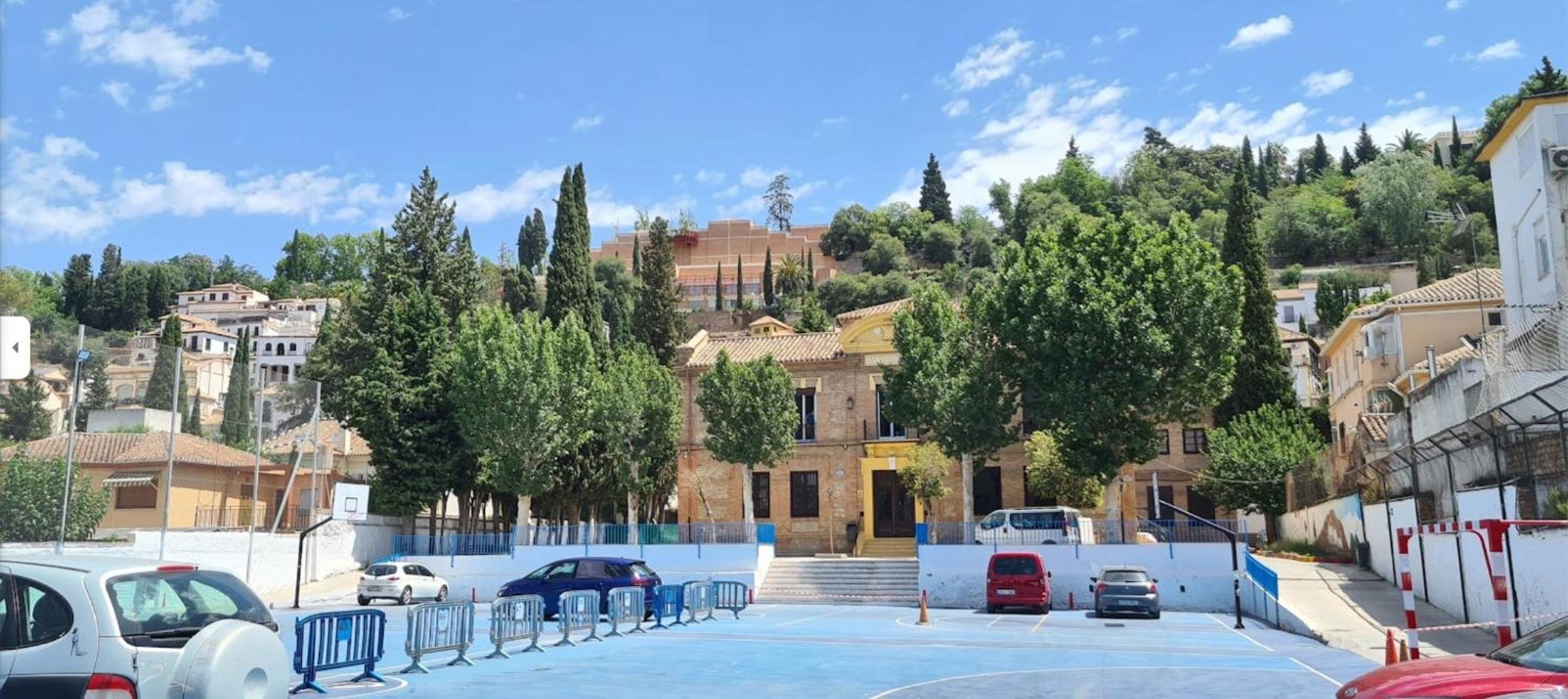 Luxe Haven in Granada