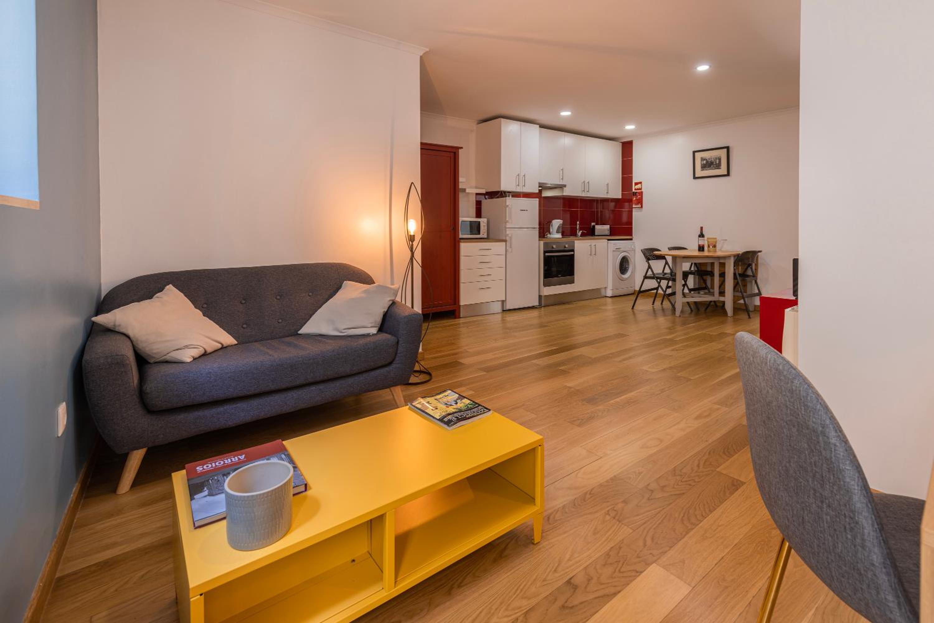 Cute apartments in City Center by LovelyStay view 4