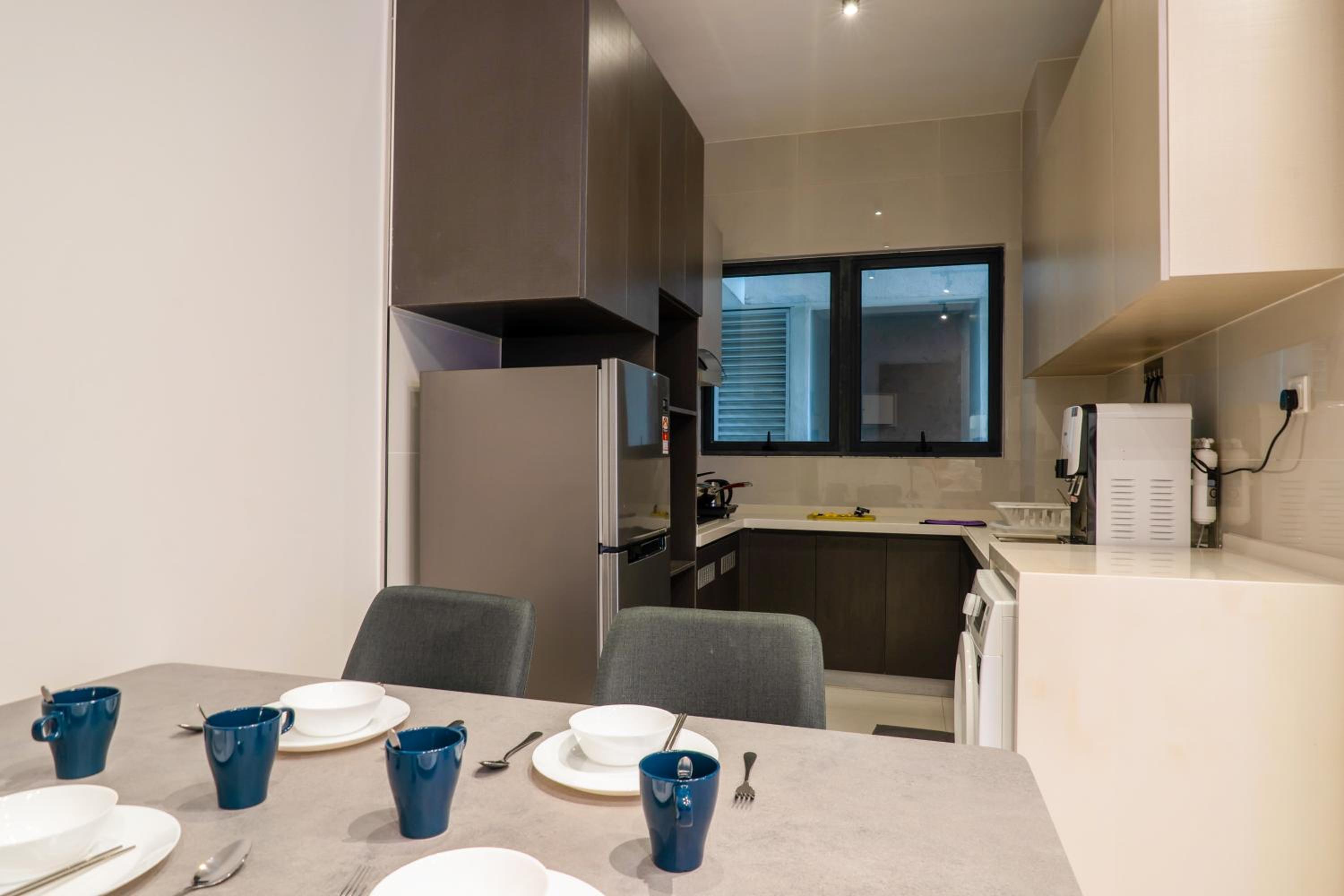 Country Garden Seaview Suite by Nest Home at Danga Bay