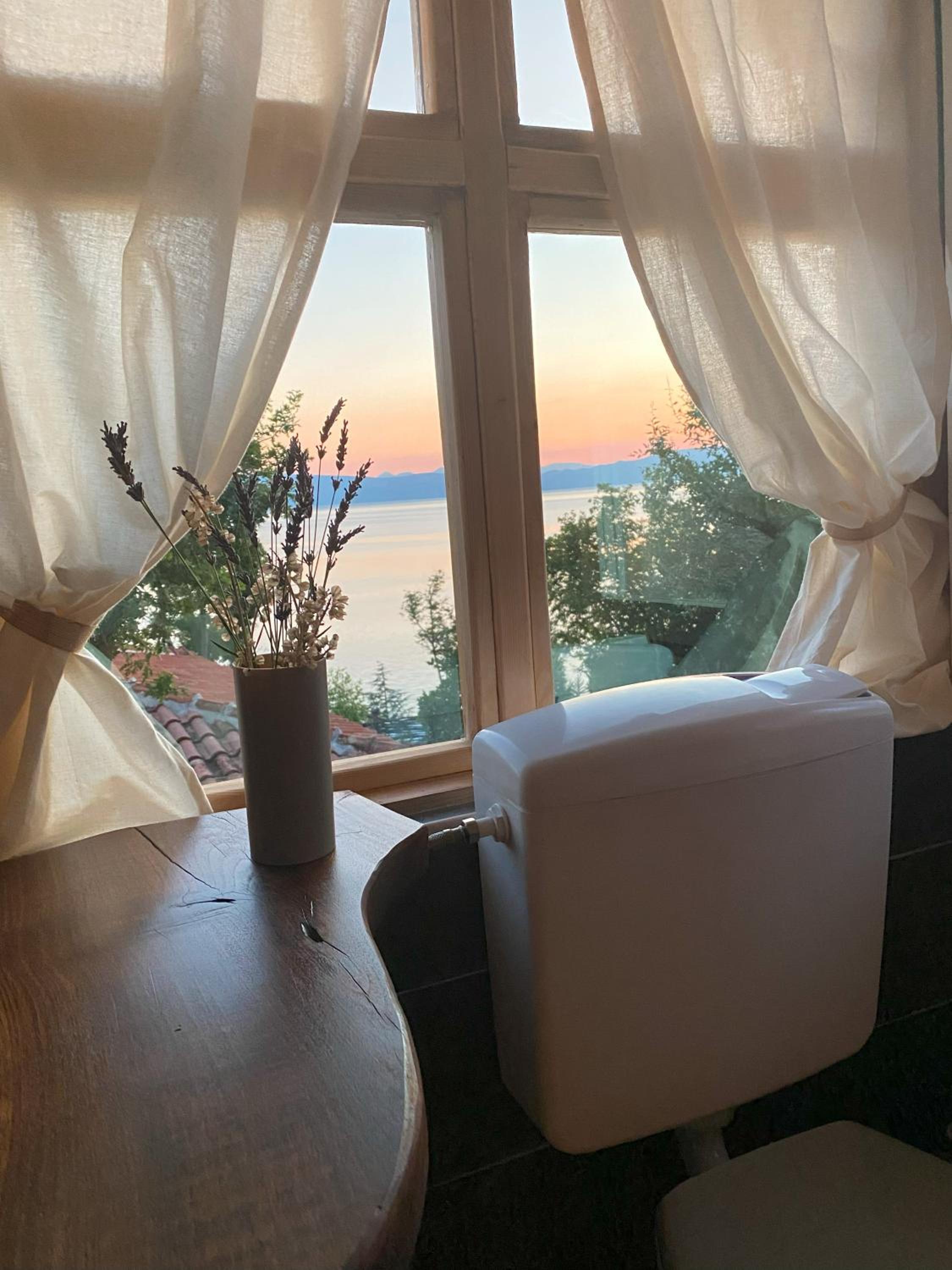 Robinson Sunset Guest House view 2
