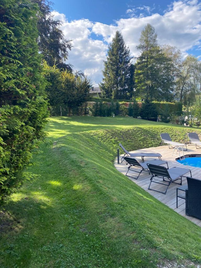 Appartement moderne avec terrasse et piscine à Châtel sur Bex