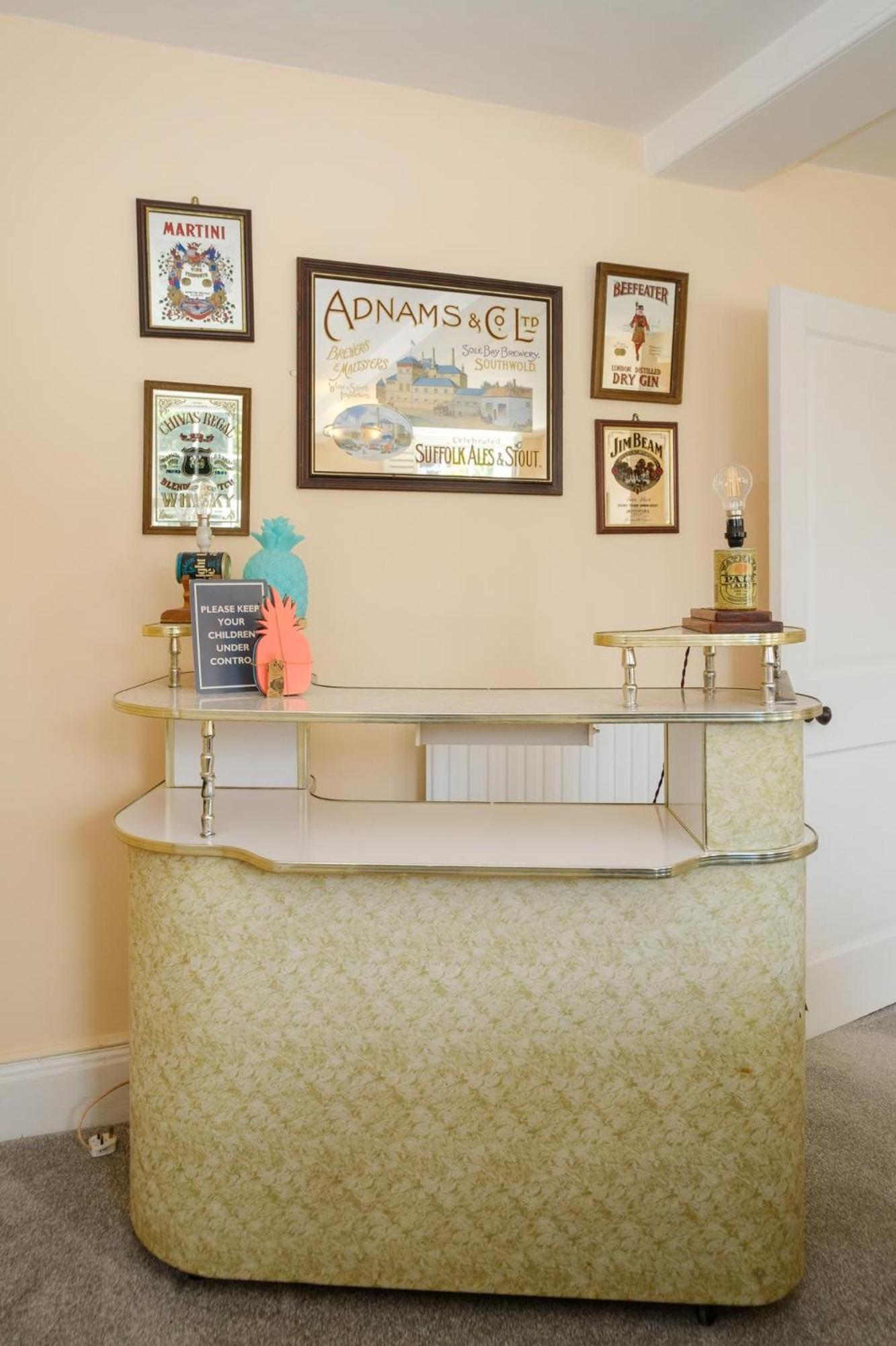 Hill House Apartment