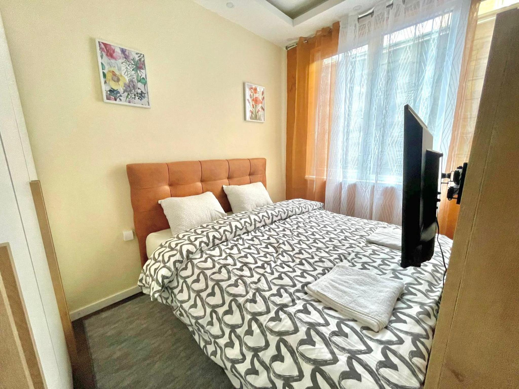 1BDR in City Center - Free Parking