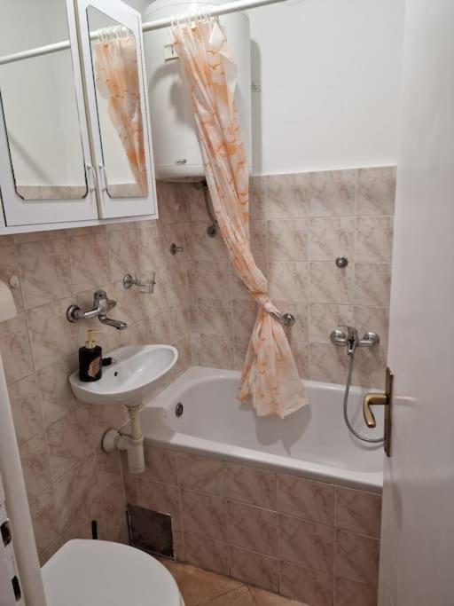 Studio apartman Luna