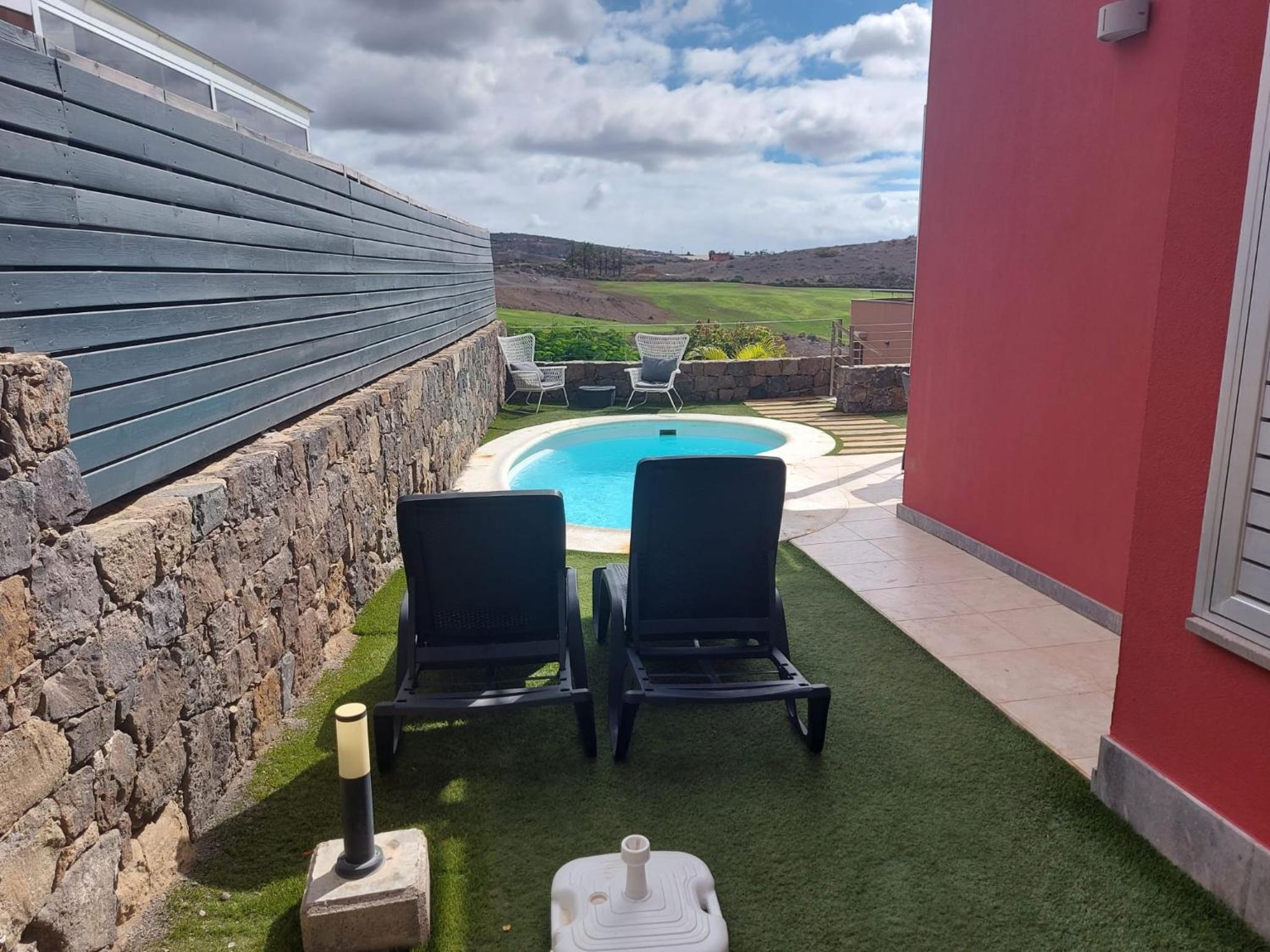 Villa Vista Golf Salobre - Maspalomas self-sufficient with pool heating