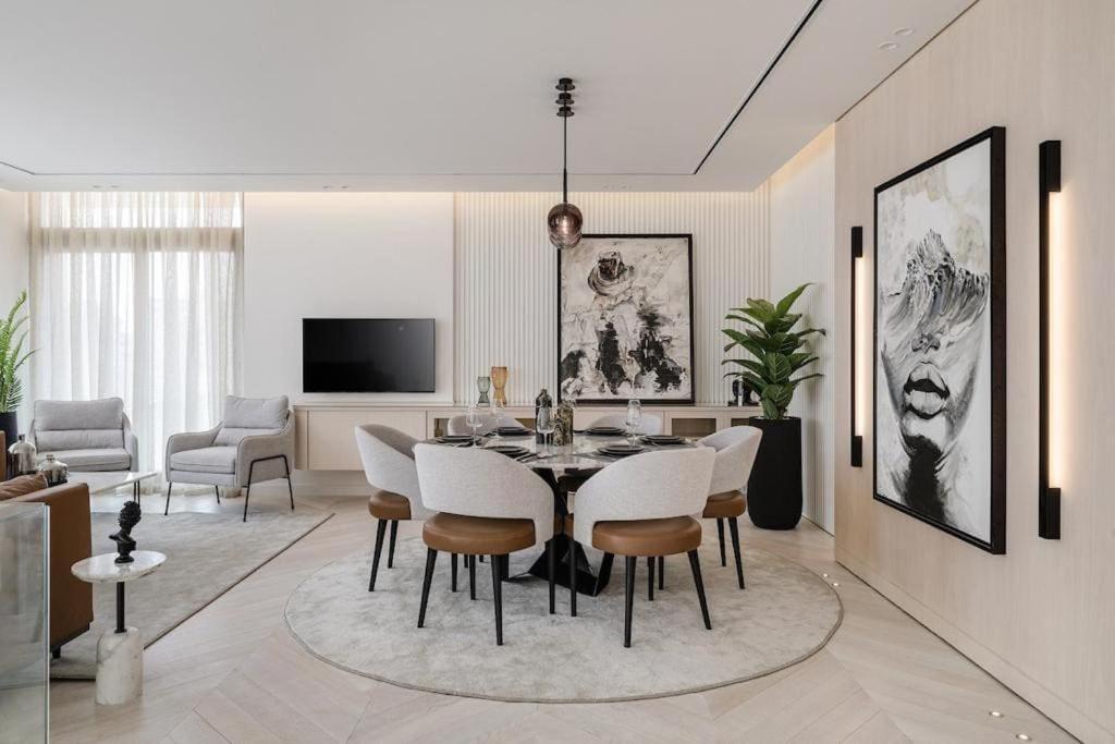 The Fantasy Duplex - Families only