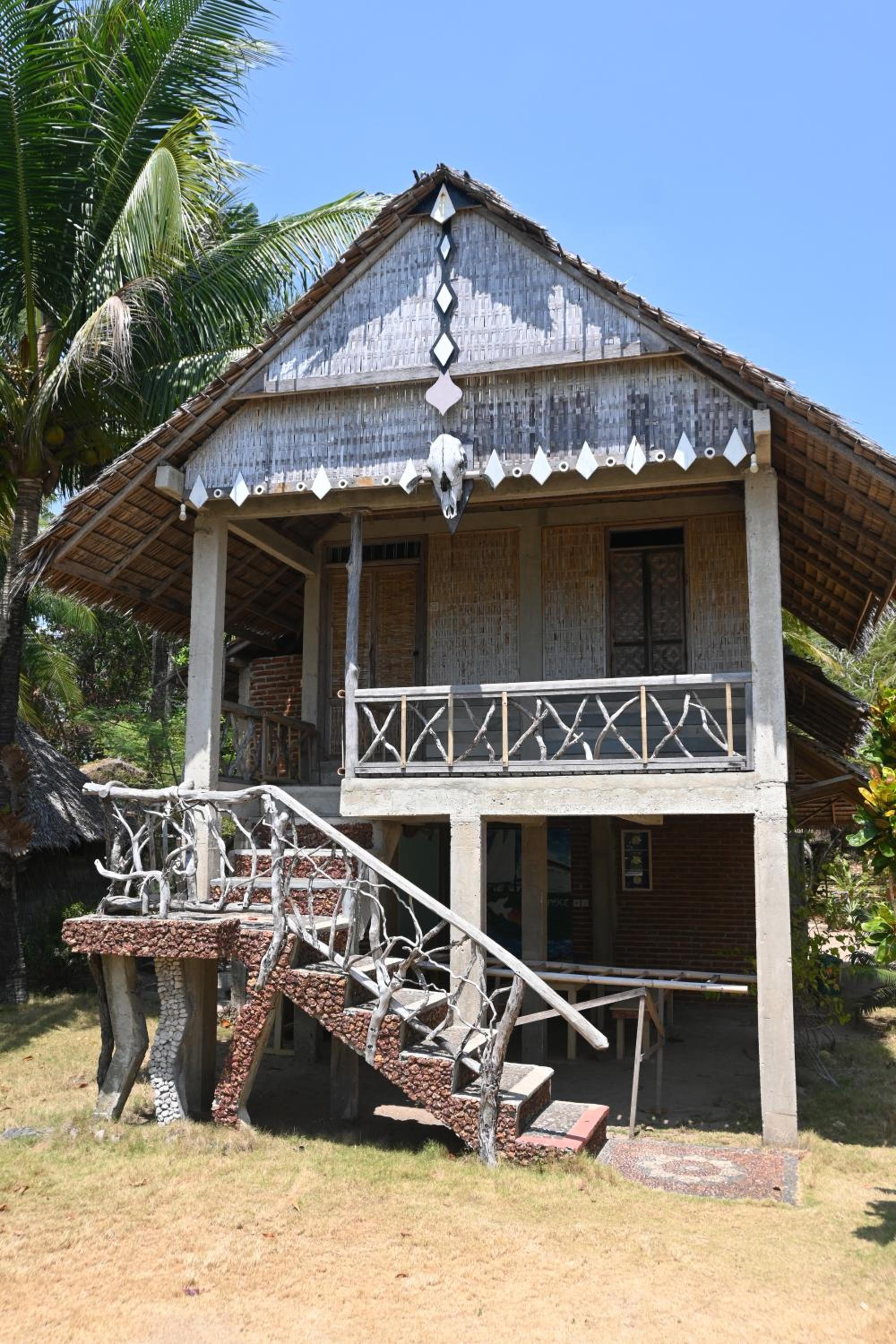 Bunga Jabe view 5