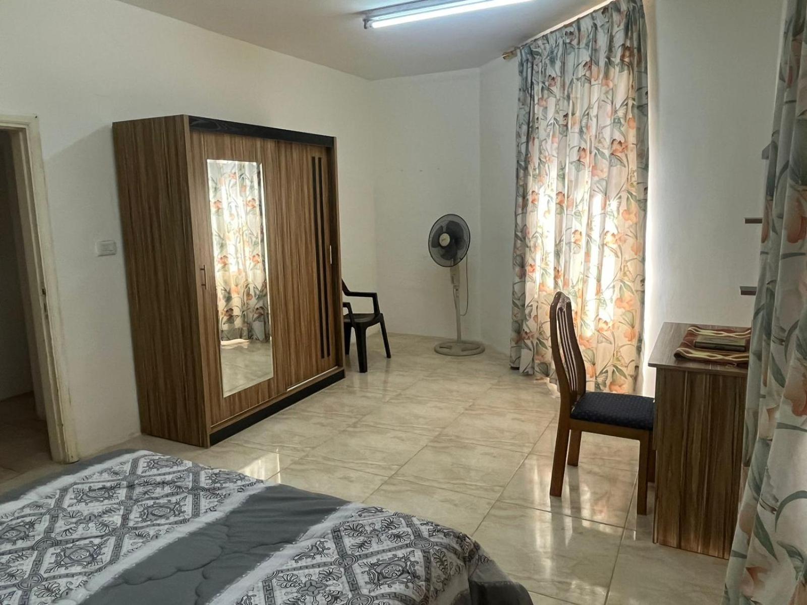 Sami Apartments