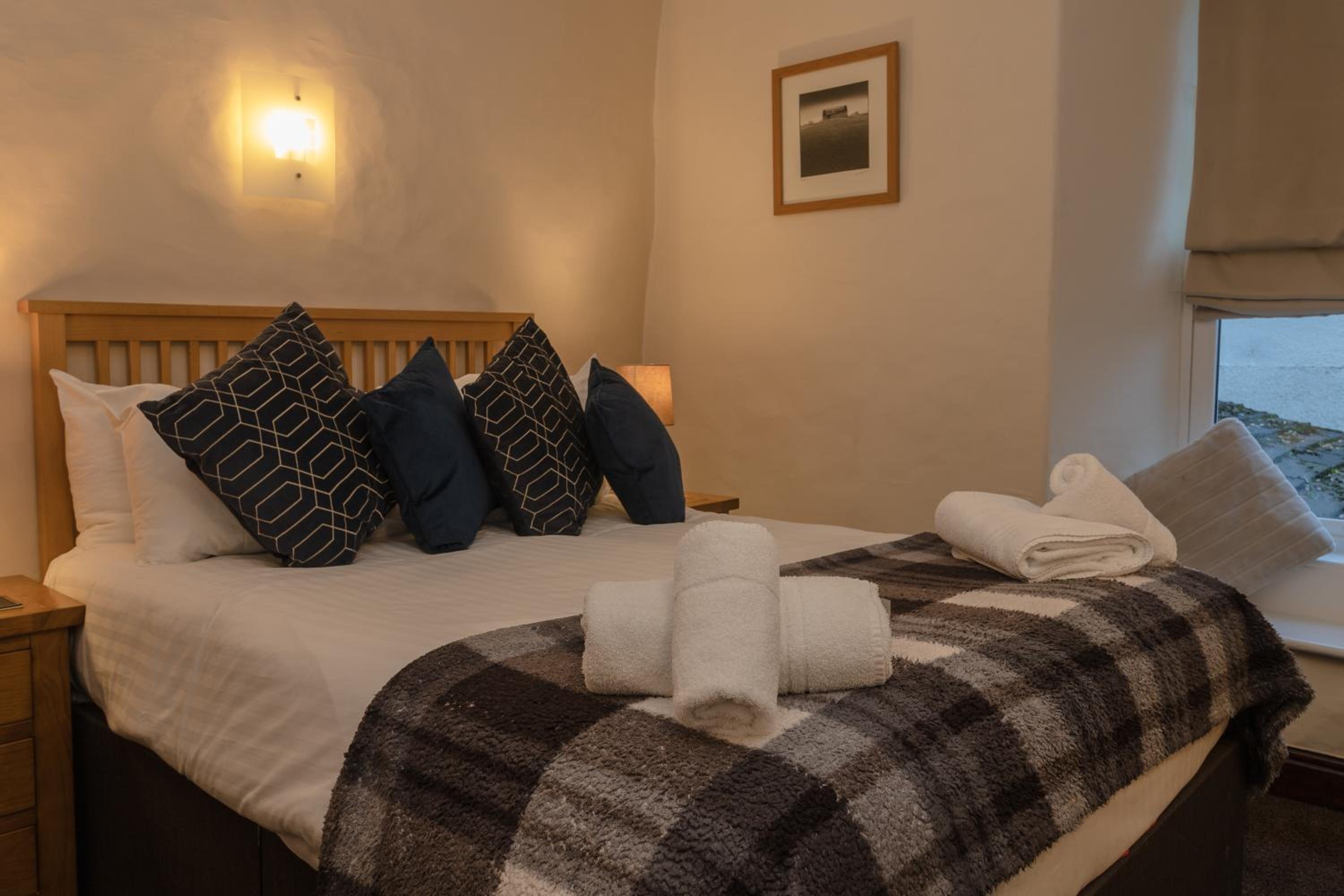 The Wheatsheaf Inn