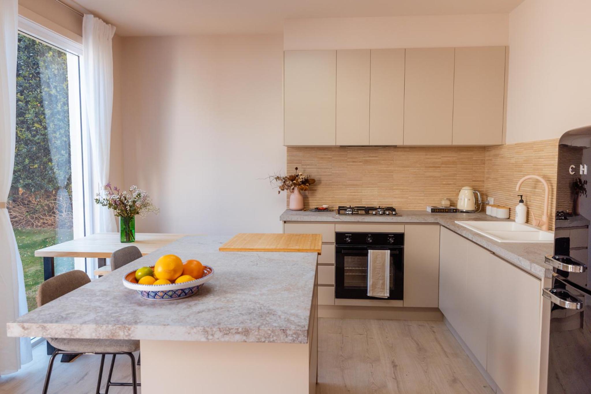 Heights Guesthouse - Hideaway in Kiama Heights
