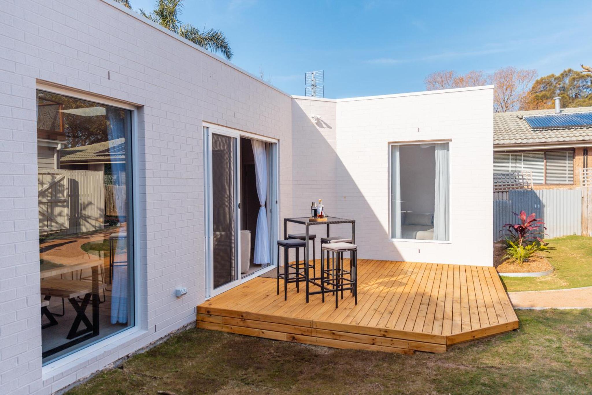 Heights Guesthouse - Hideaway in Kiama Heights