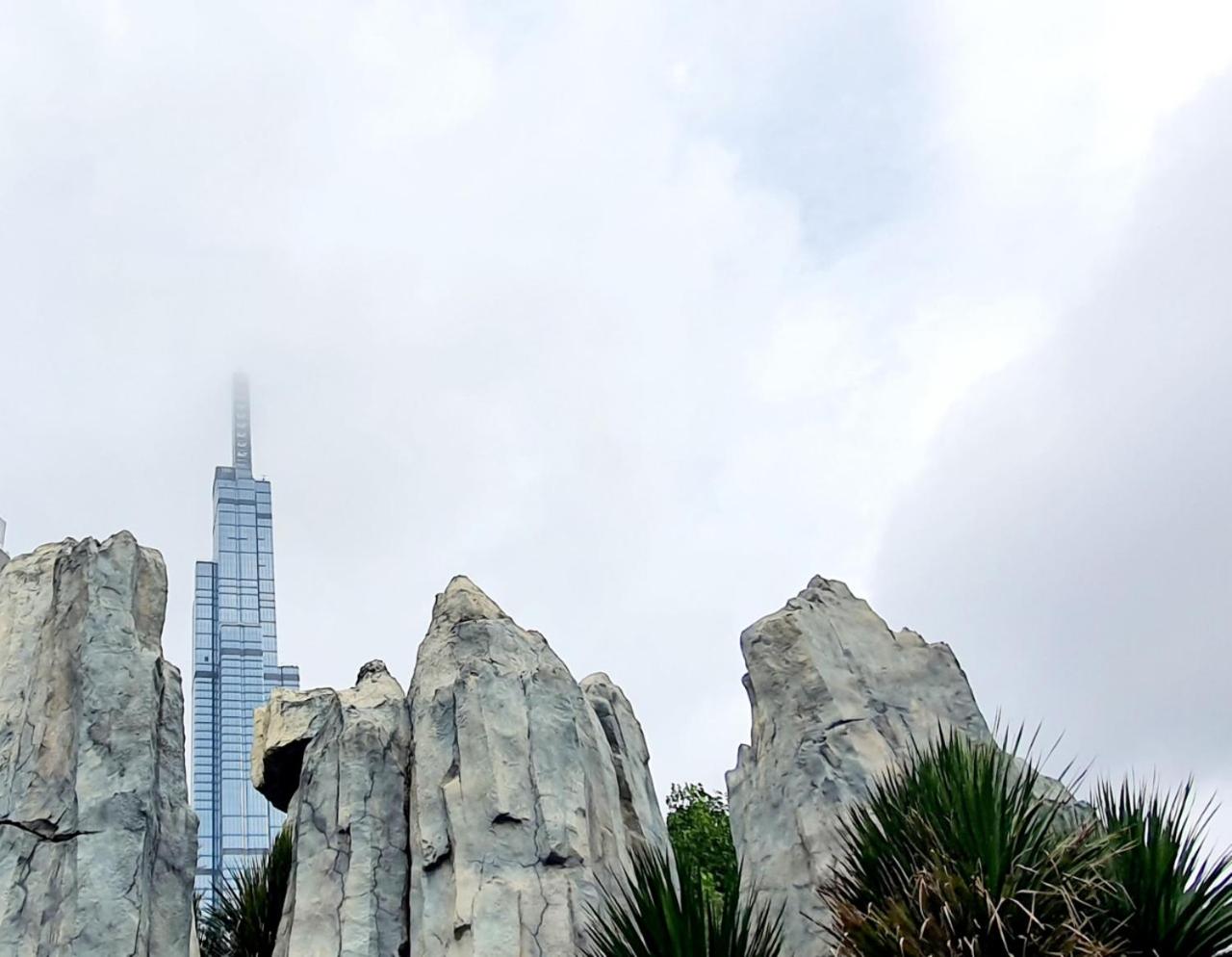 LUCKY PARK 6A
