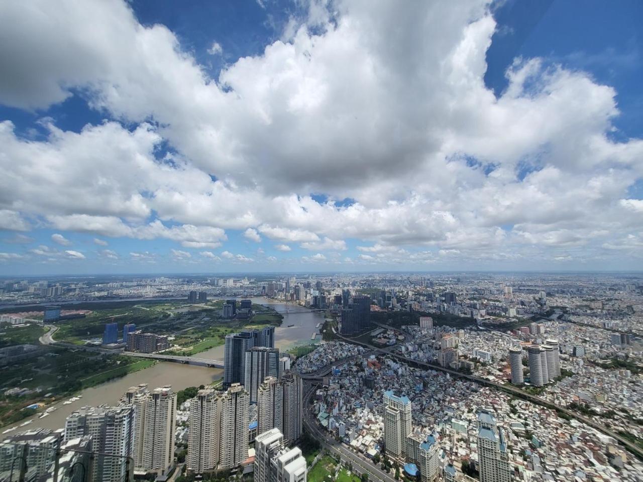 LUCKY PARK 6A