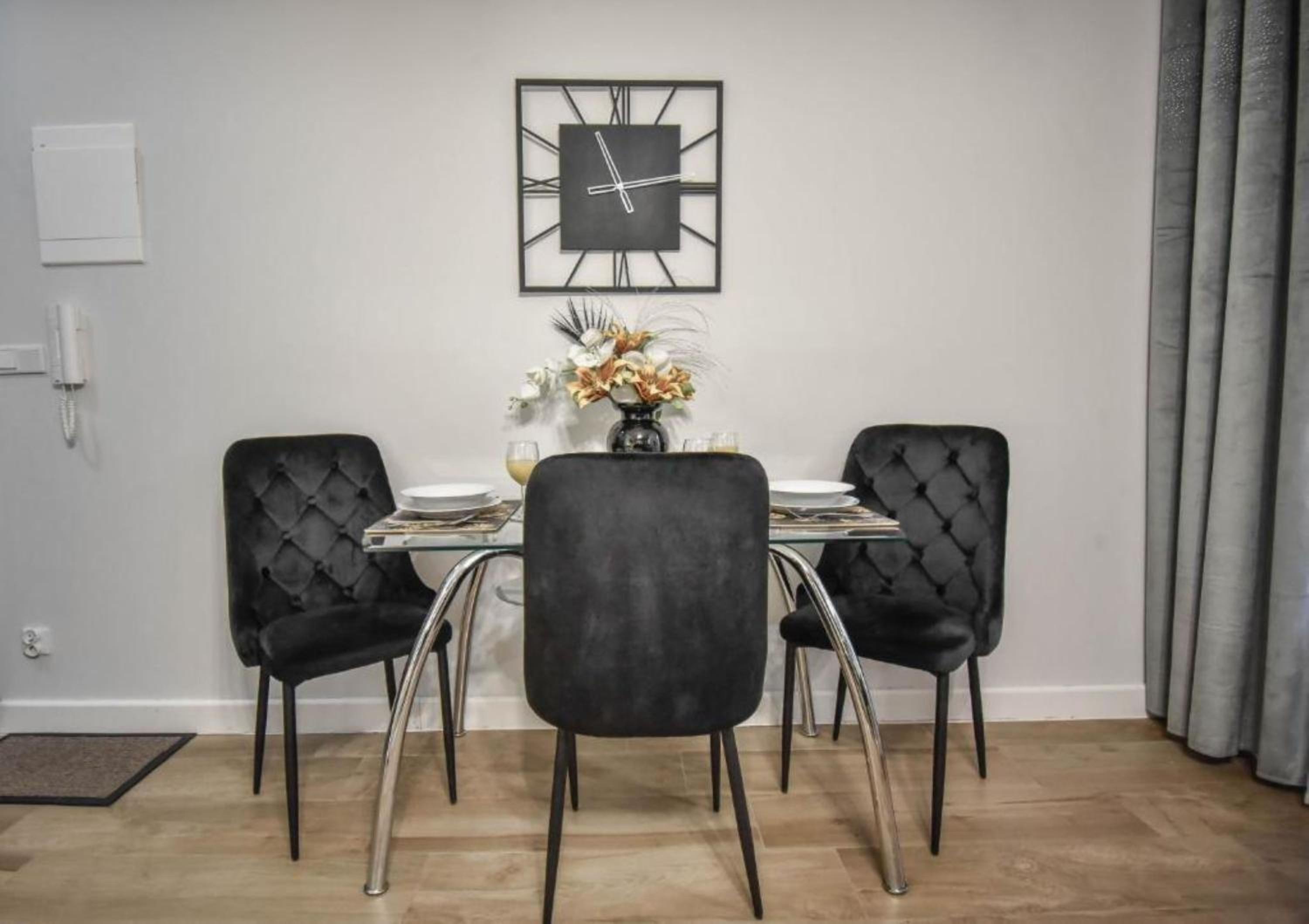 Apartamenty na Wyspie - Aquamarina - Parking view 3