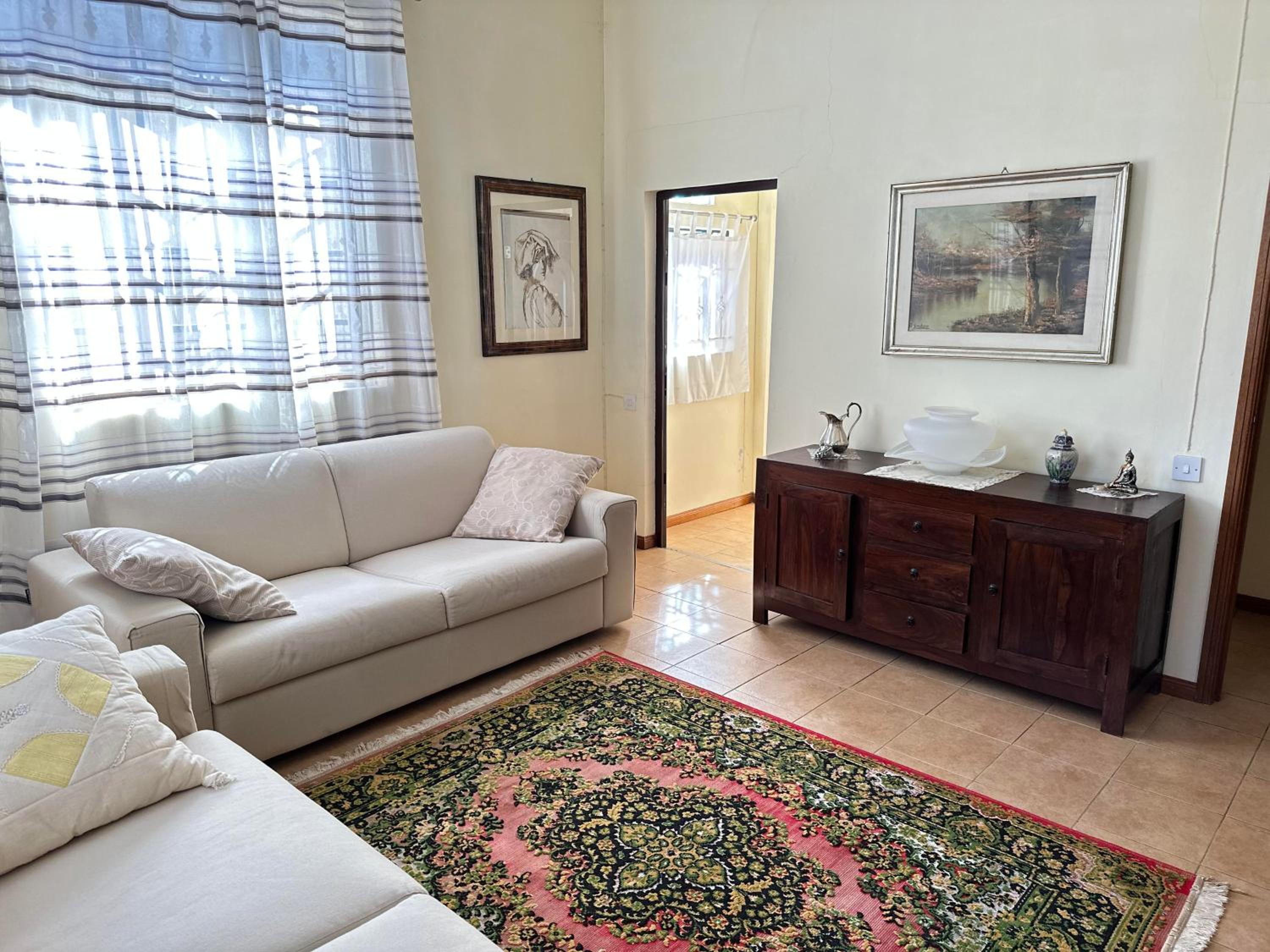 Bella Vista Holiday Home view 4