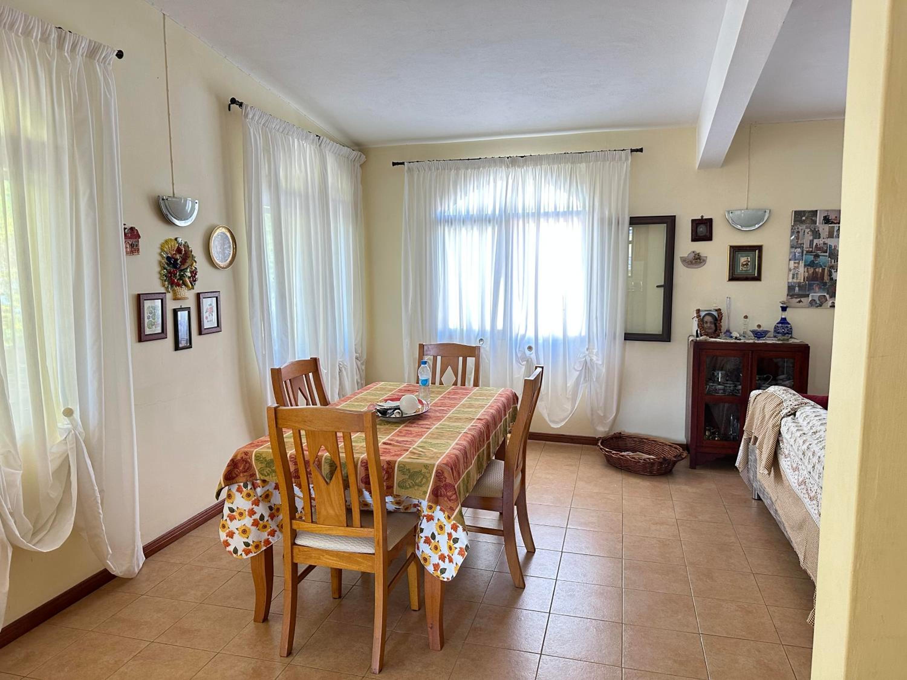 Bella Vista Holiday Home view 5