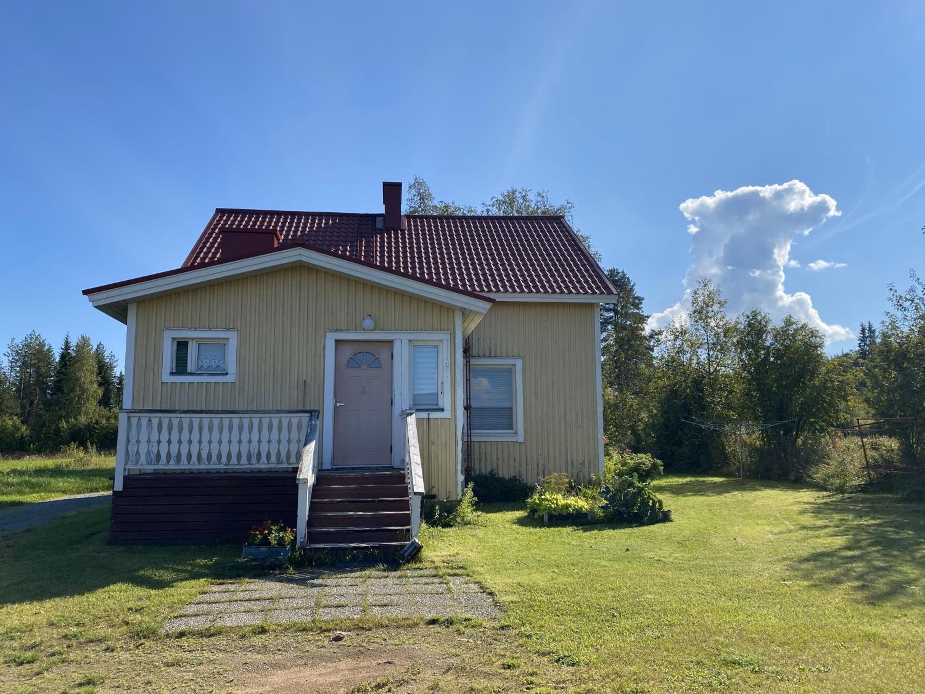 Mäki-mummola