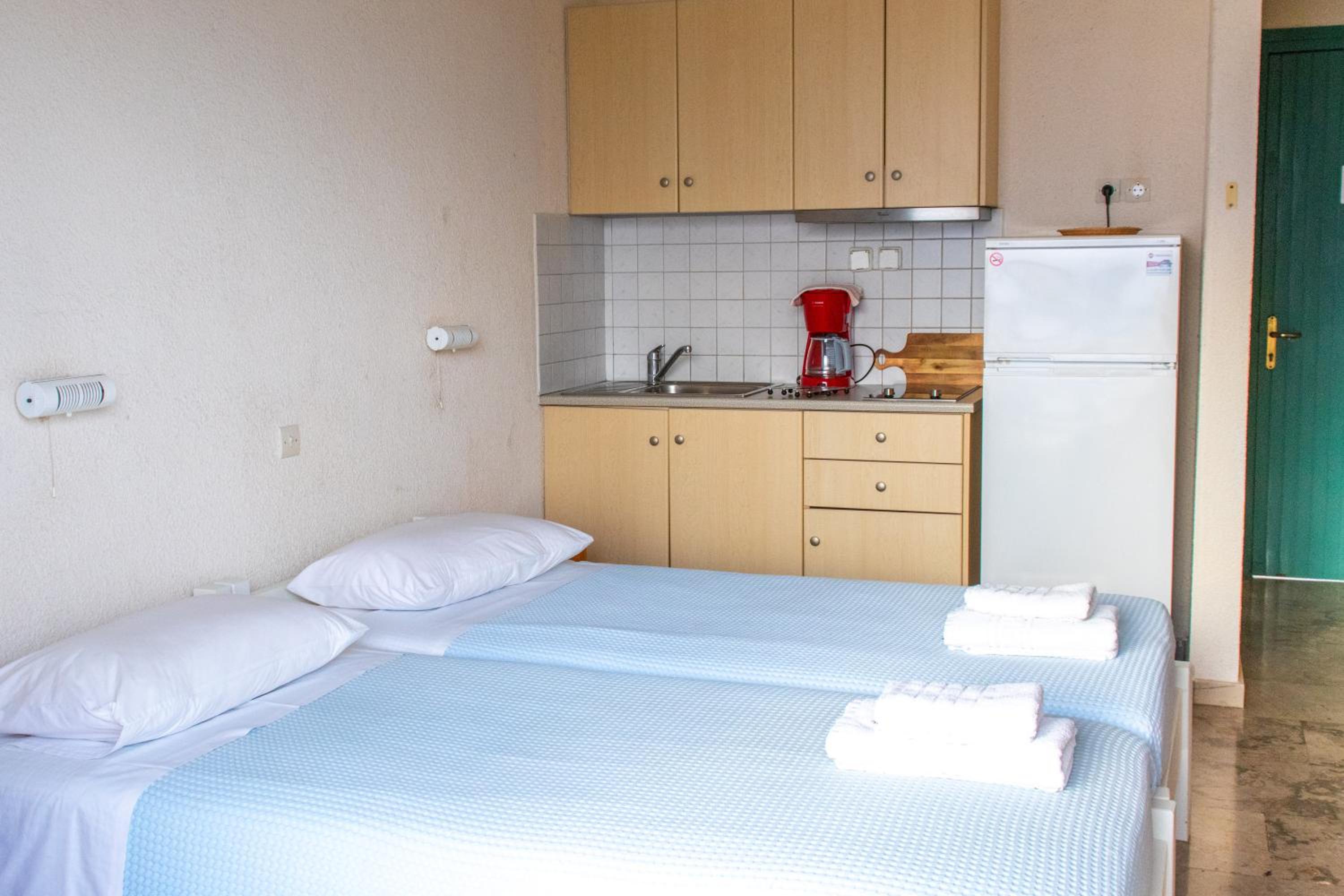 Galini Studios and Apartments