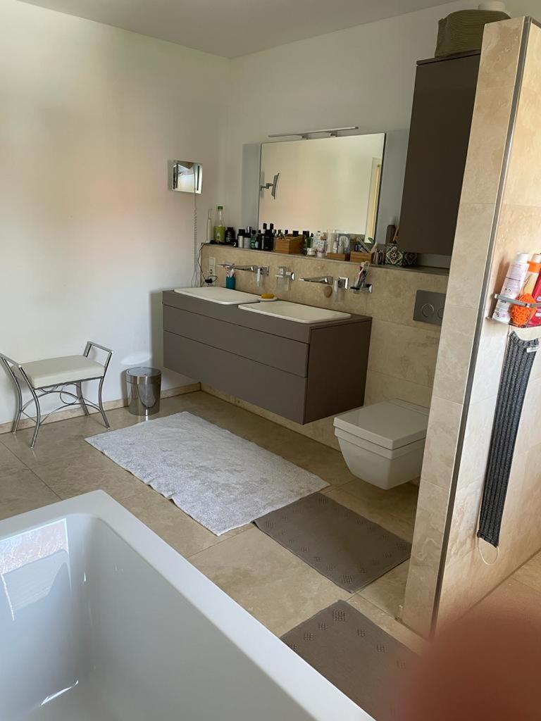 traumhaft edle Landhauswohnung