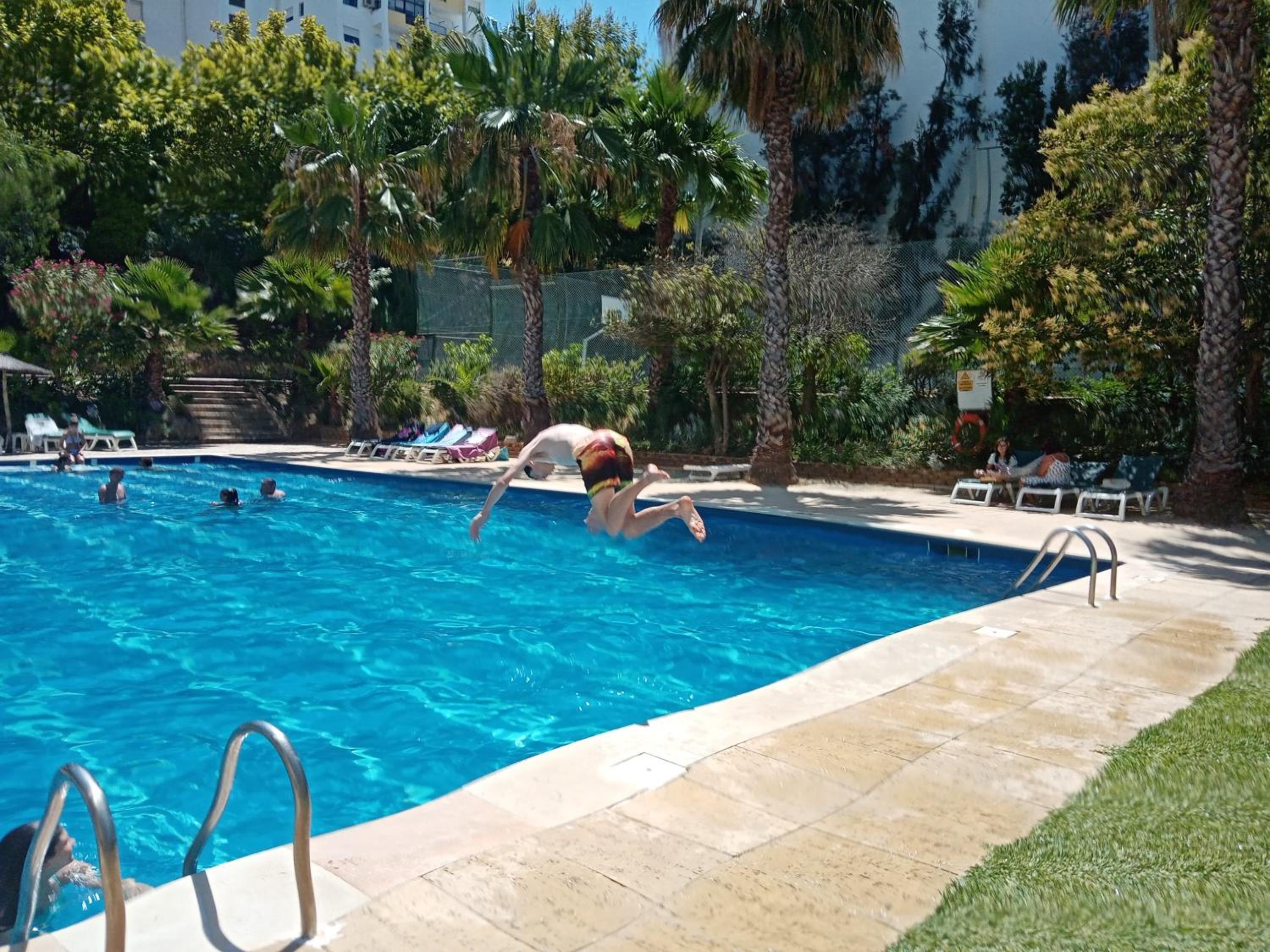 Rocha Gardens Apartment view 3
