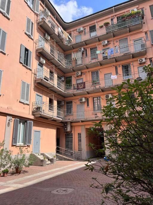 Cozy apartment in Milan near metro M4