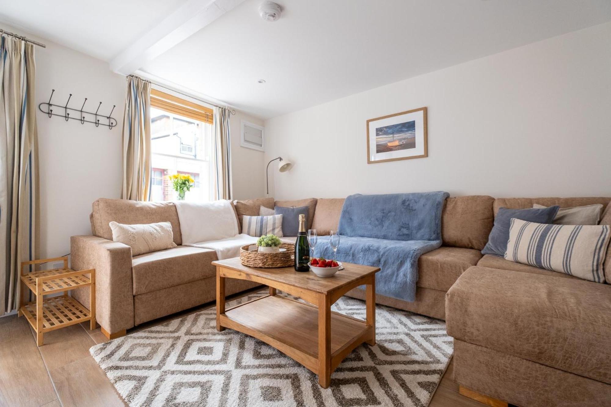 Avocet Cottage
