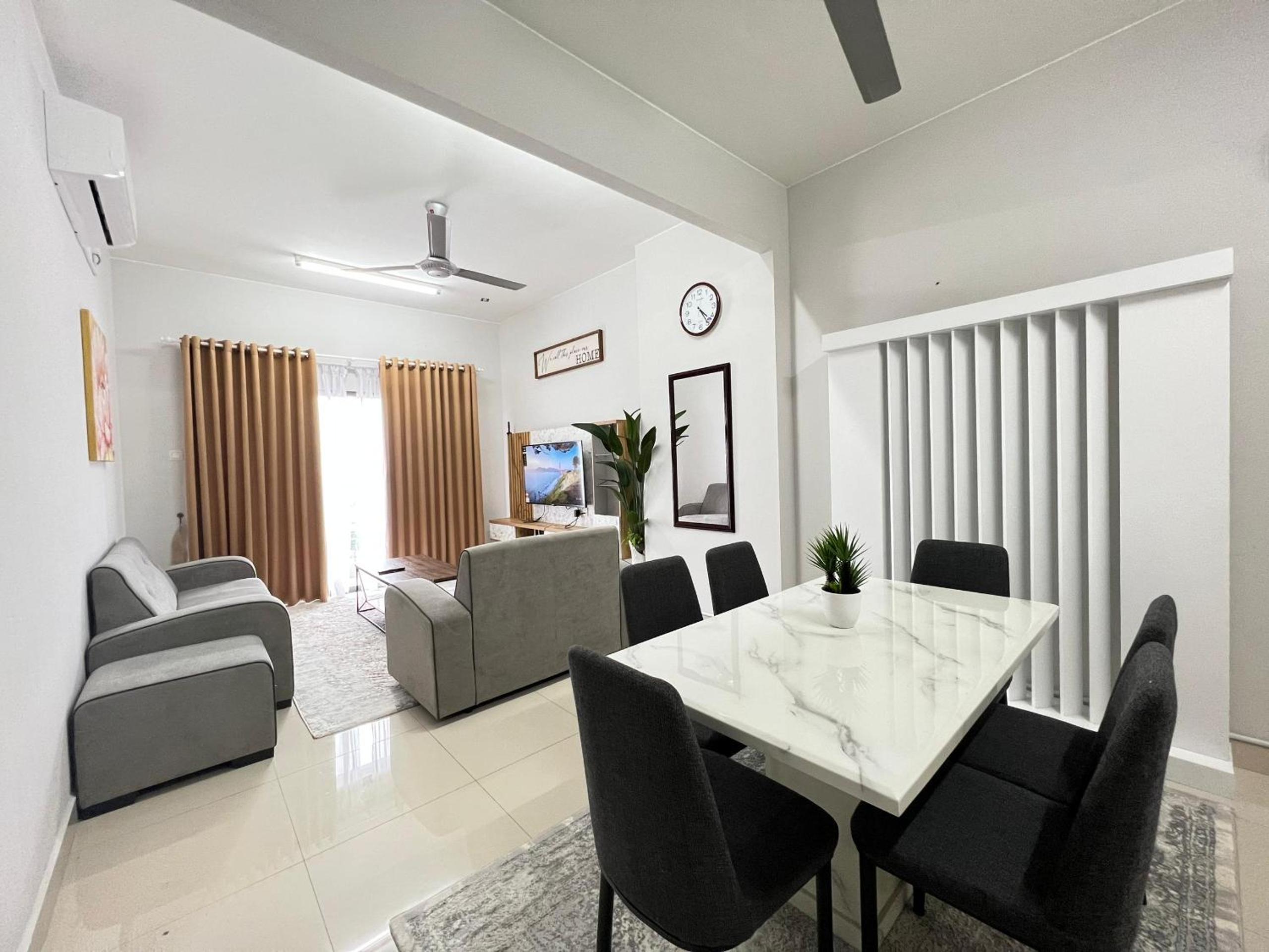 Terengganu Dreamscapes at Icon Residence, Spacious with Nature View photo 2