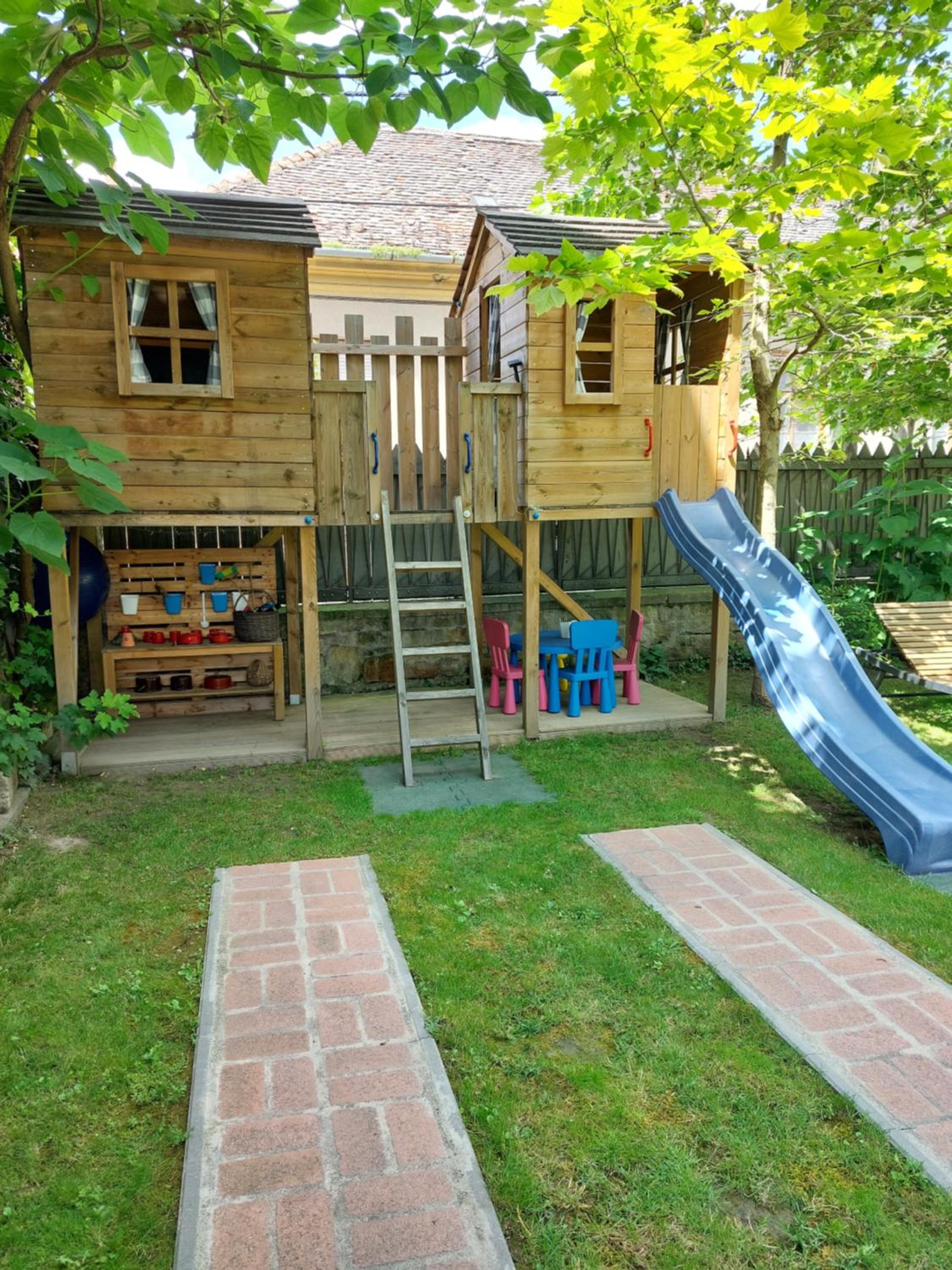Photo 11