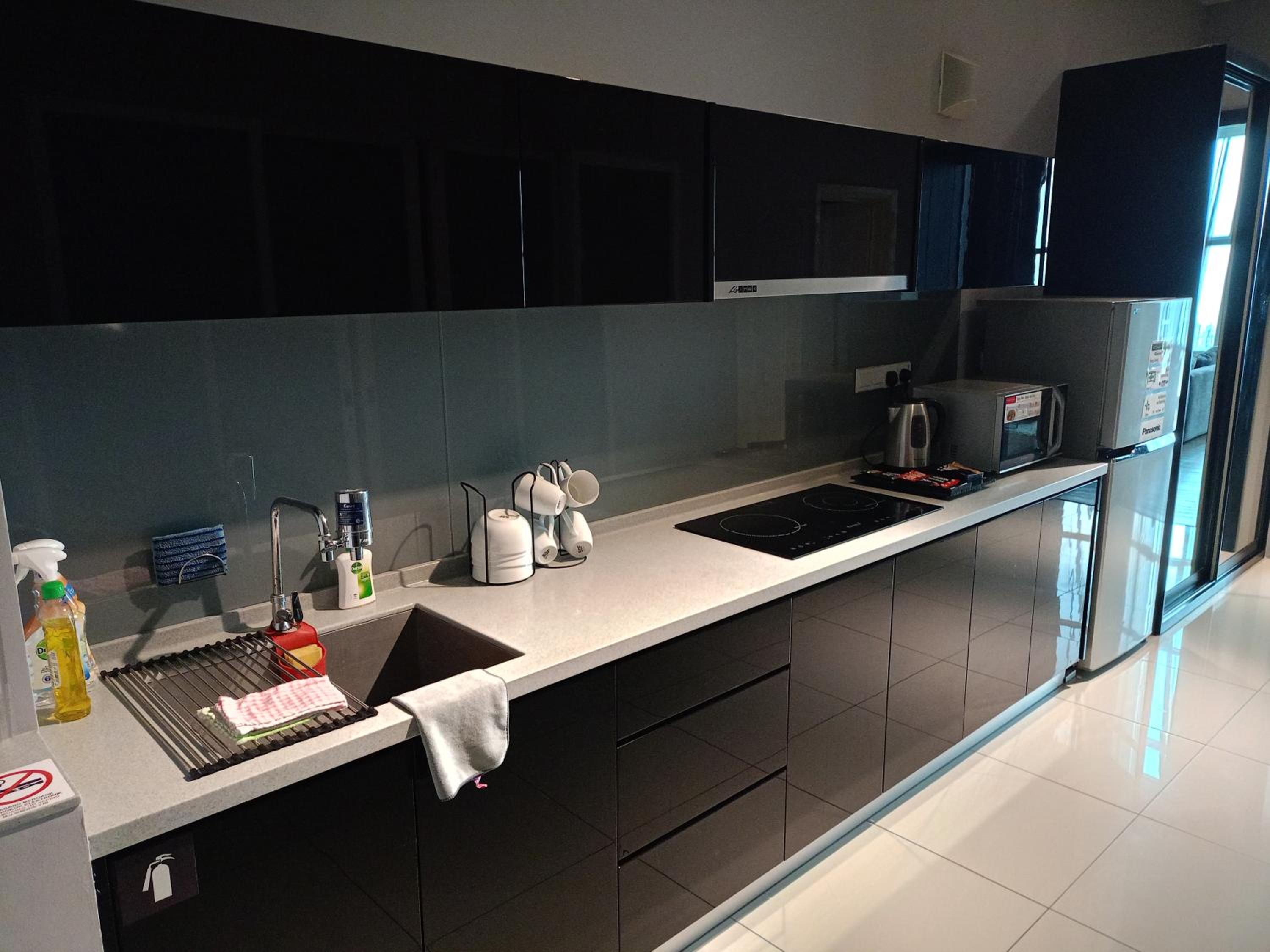 Urbano Luxury Maritime Suite photo 6