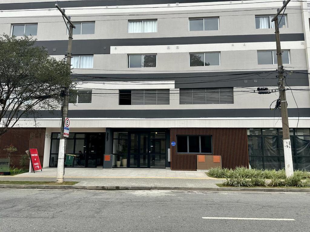 Bonito Studio no Metrô Belém/H. Cema