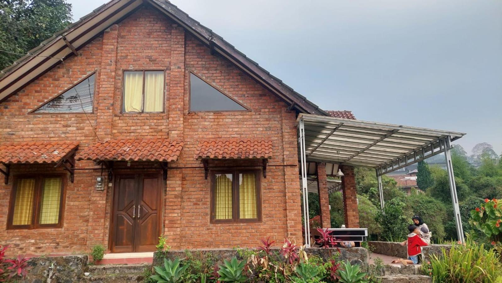 Villa Jati