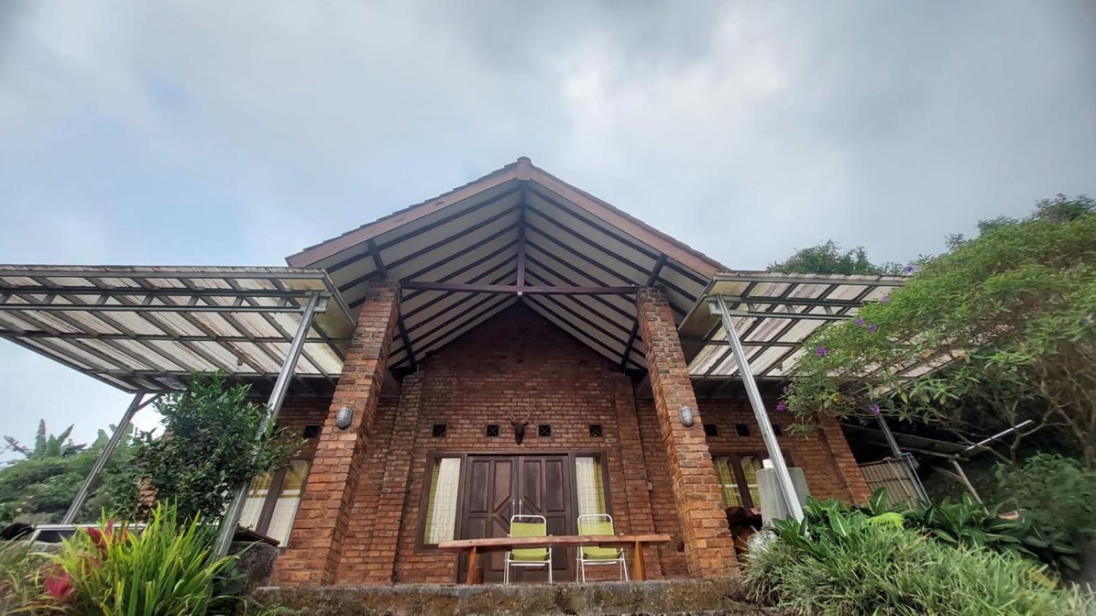Villa Jati