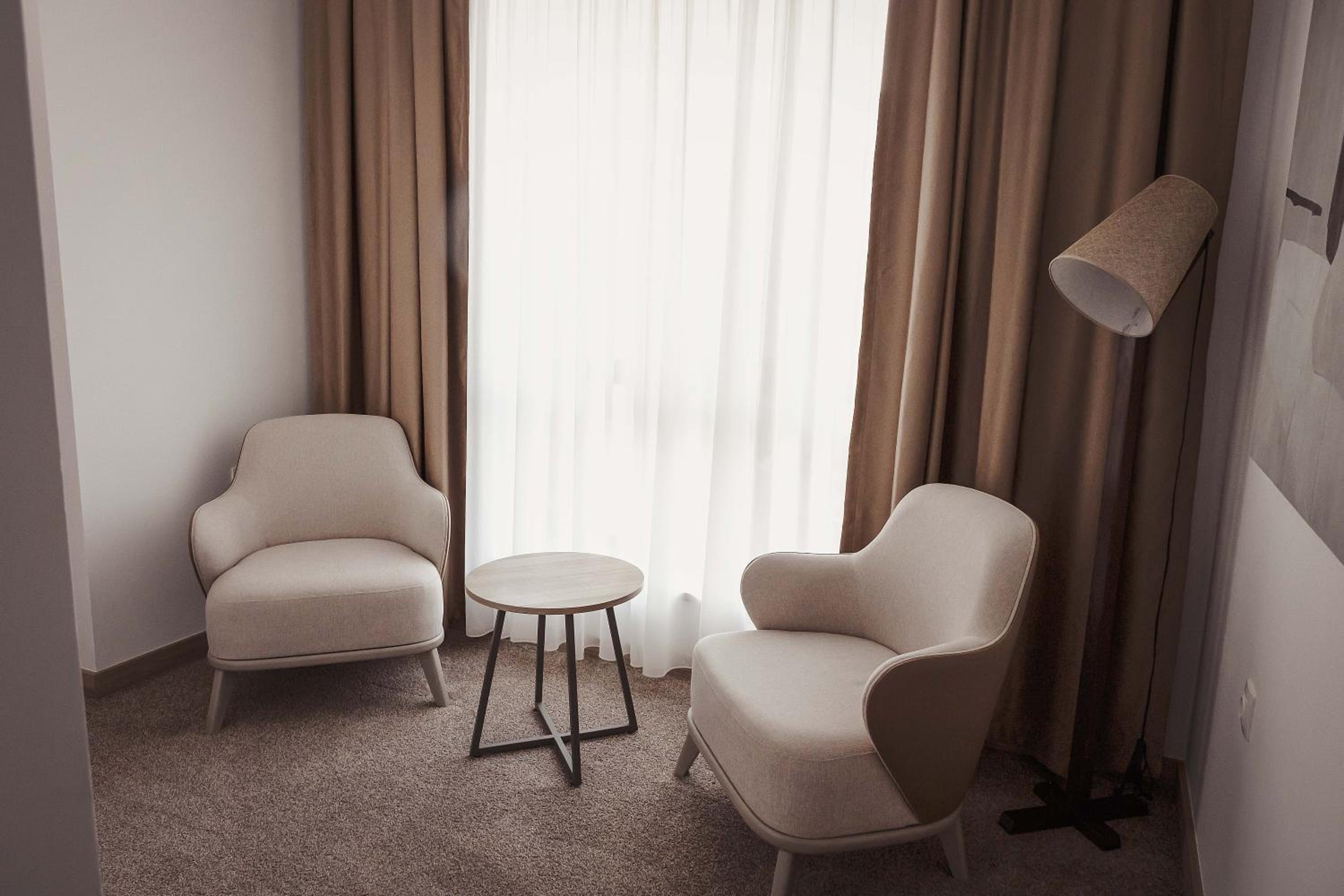Evelin Deluxe House
