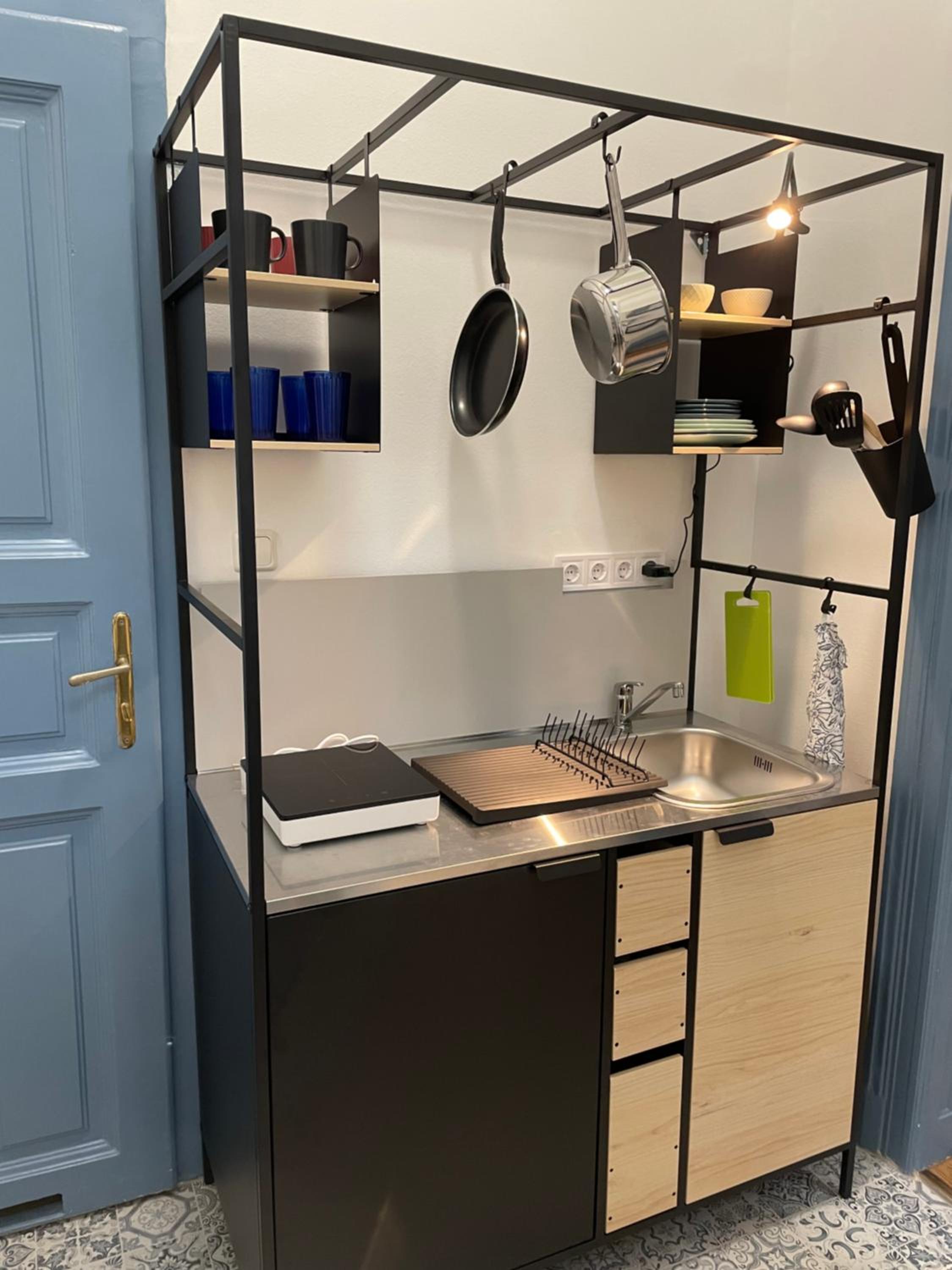 Blue Mirror Apartment