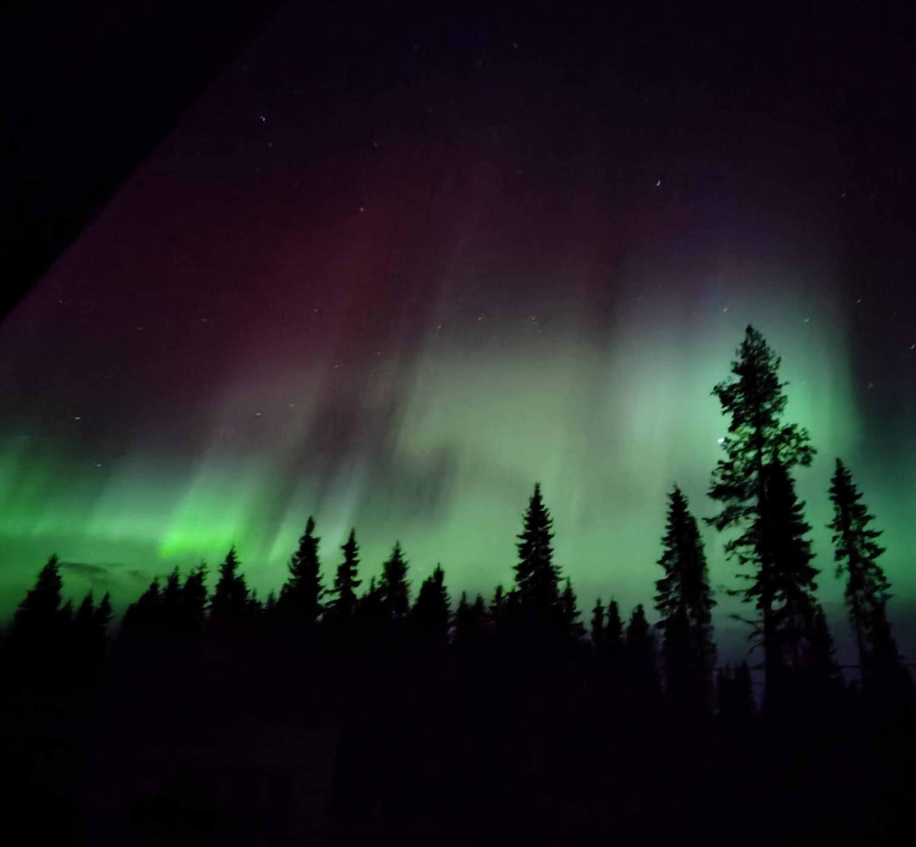 Arctic Aurora Hideaway