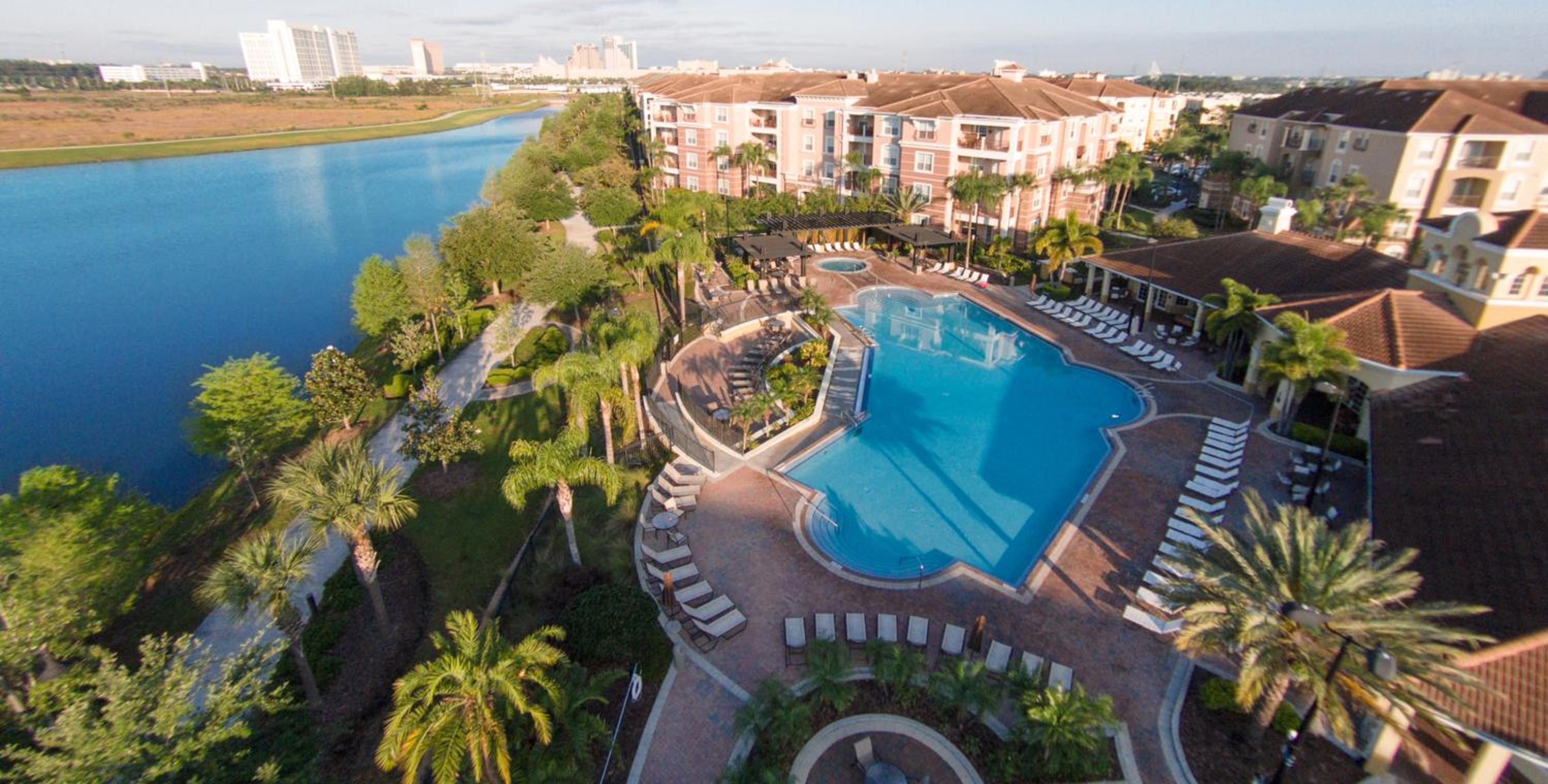 Vista Cay Resort by Millenium at Universal Blvd.