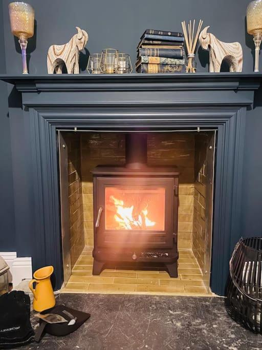 Beautifully restored beach side Victorian house! view 2