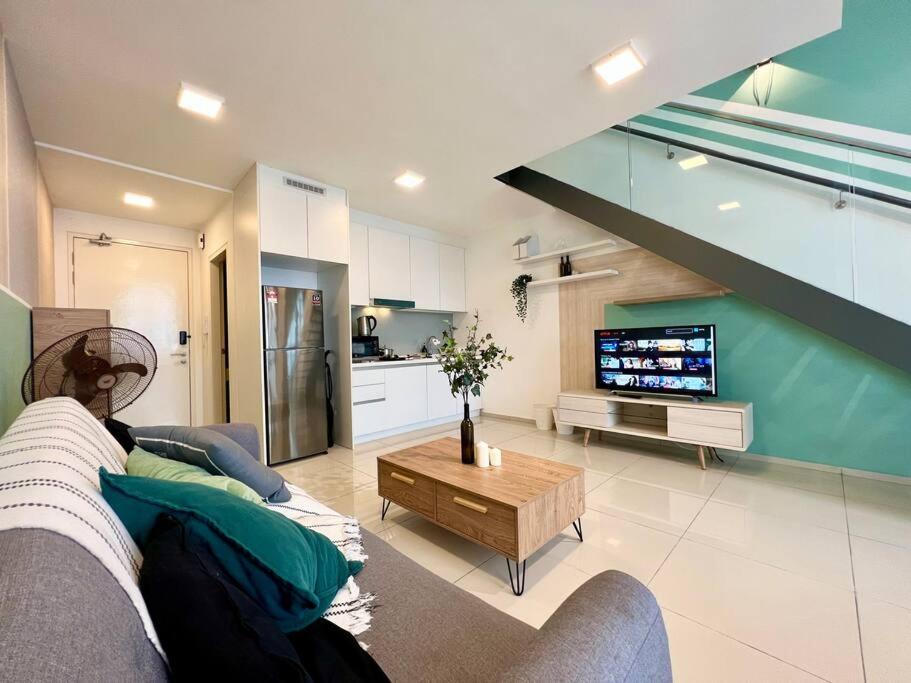 CQ@Cheras LeisureMall comfy Loft by SB