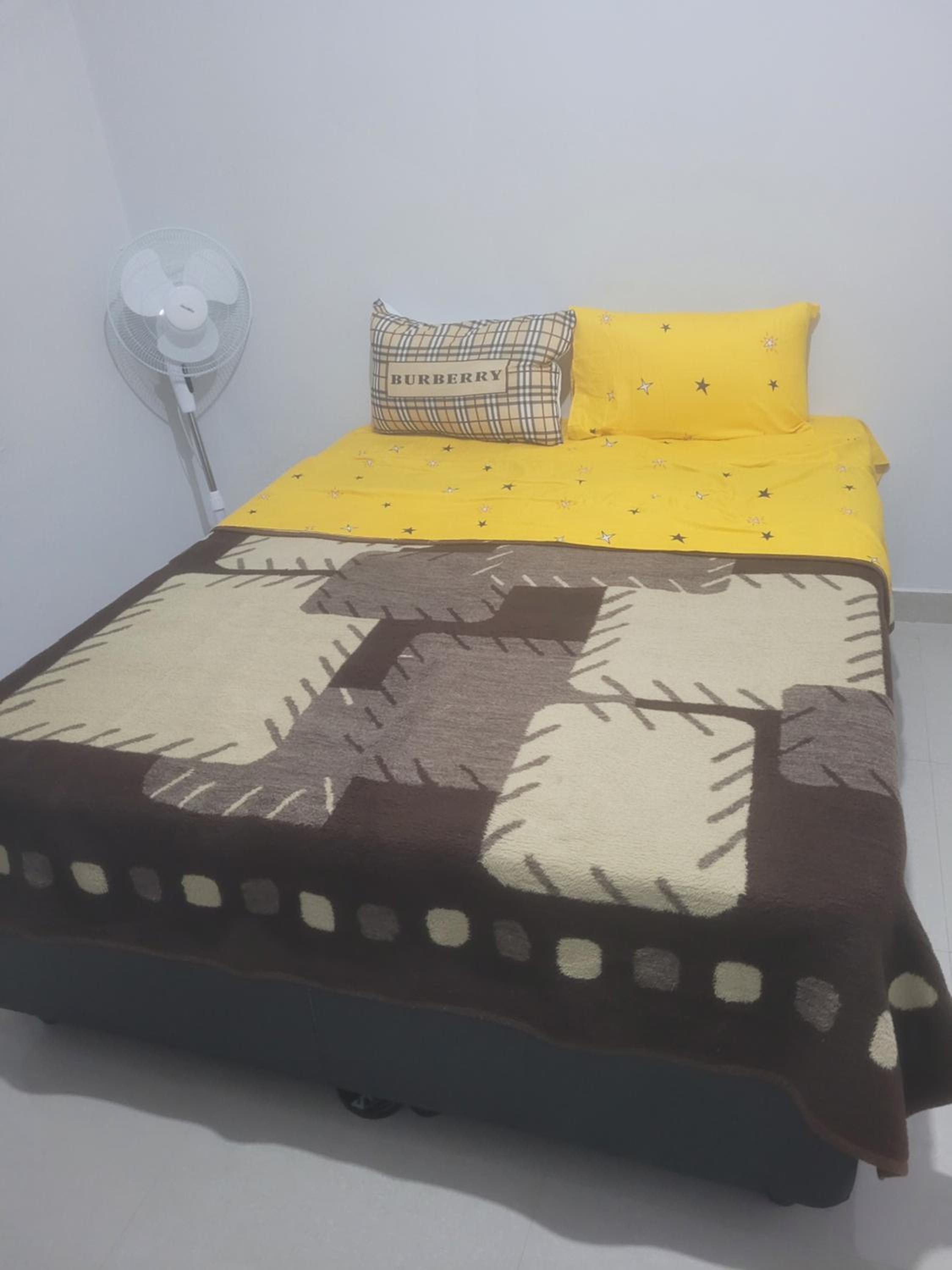 Beautiful 3 bedroom Apartment with own private bathroom view 5