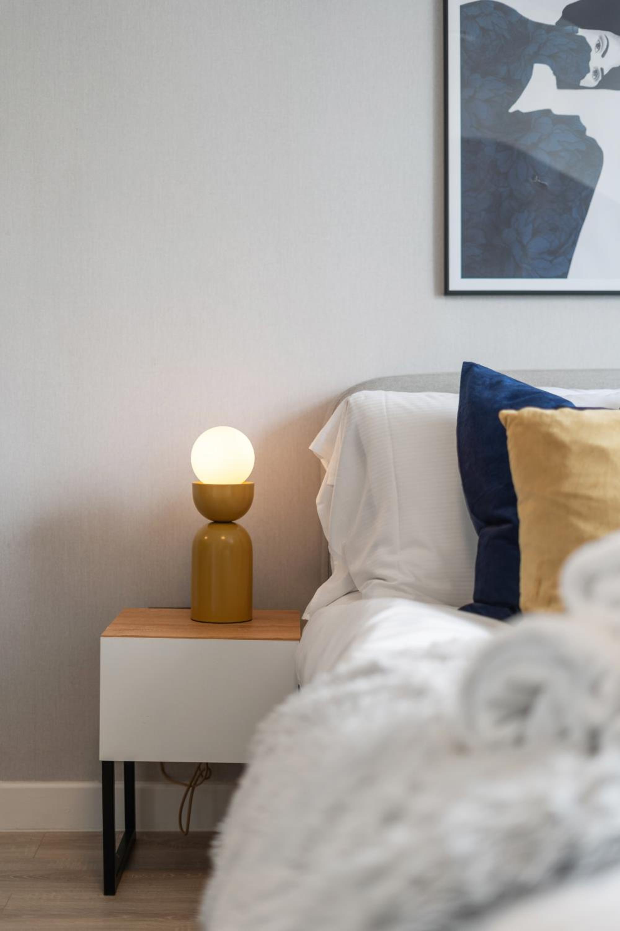 Cozy & Welcoming Studio Apartments in Premium Hyde Park Location
