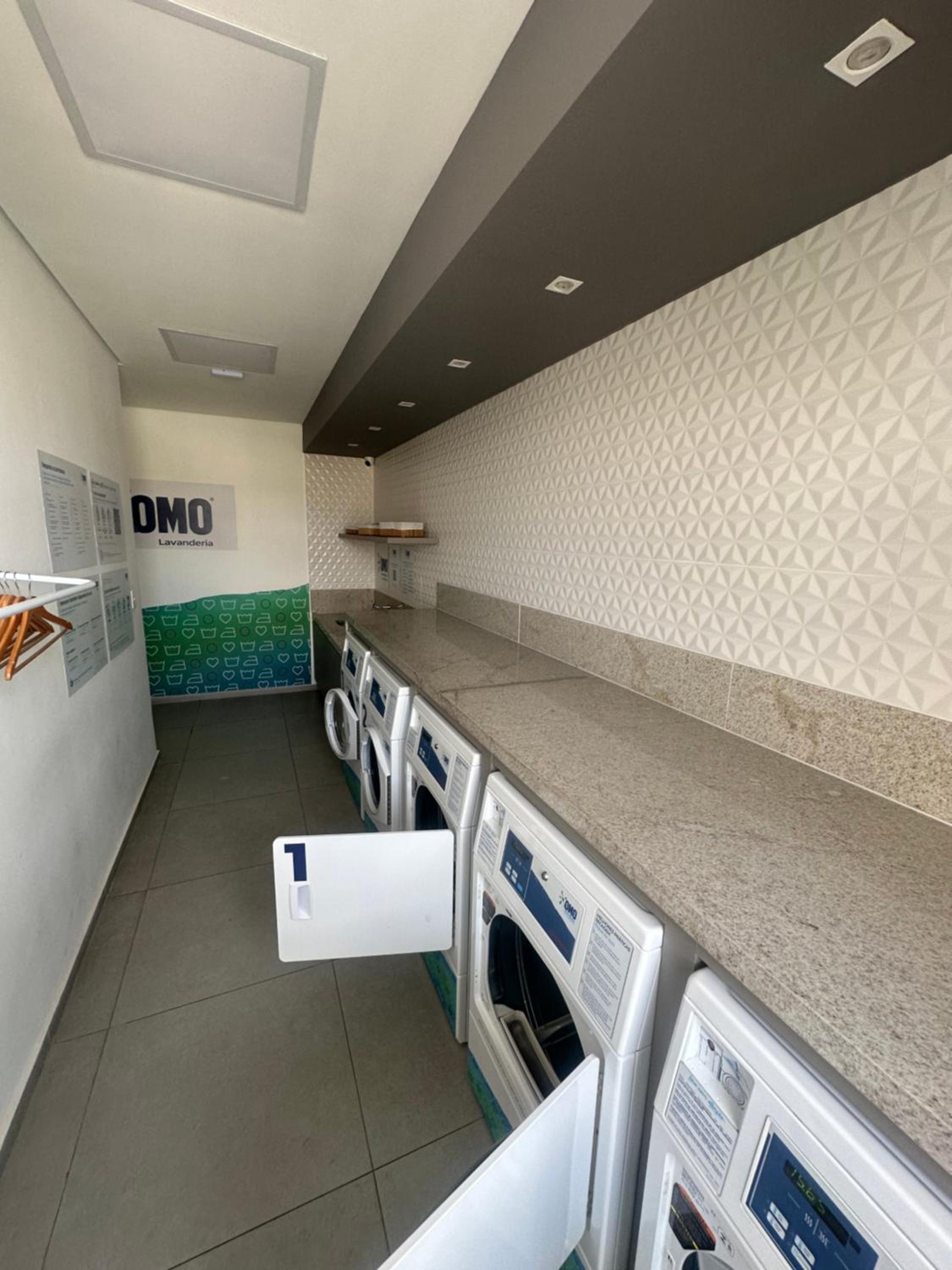 Studios Astral central piscina coz completa