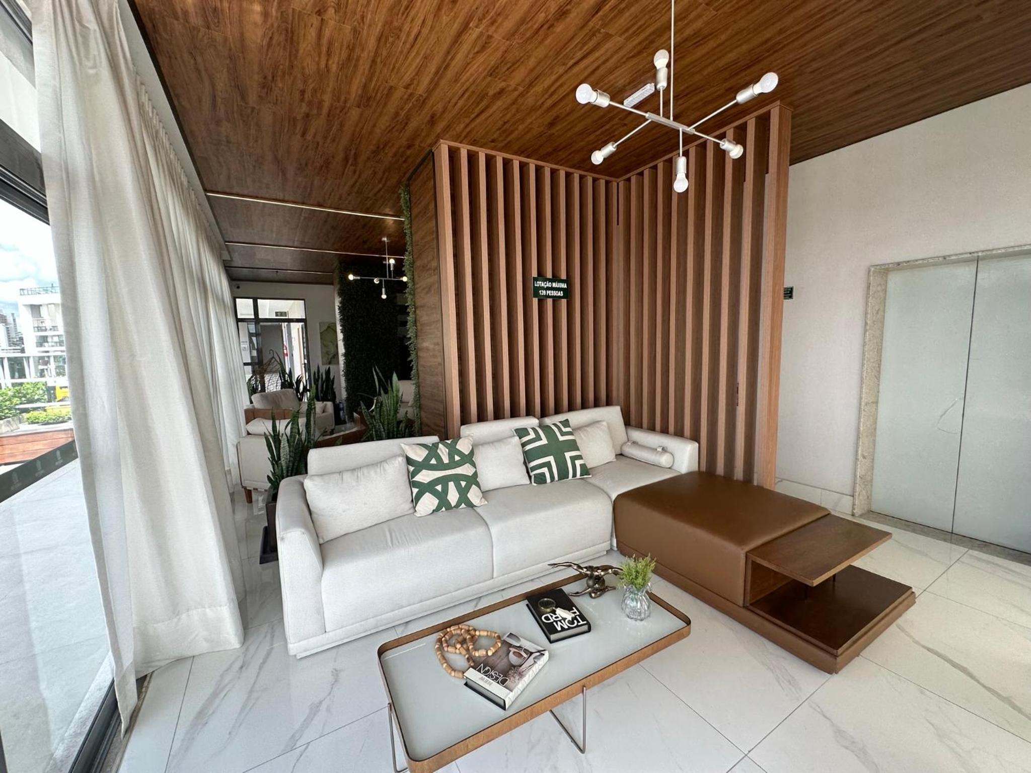 Studios Astral central piscina coz completa