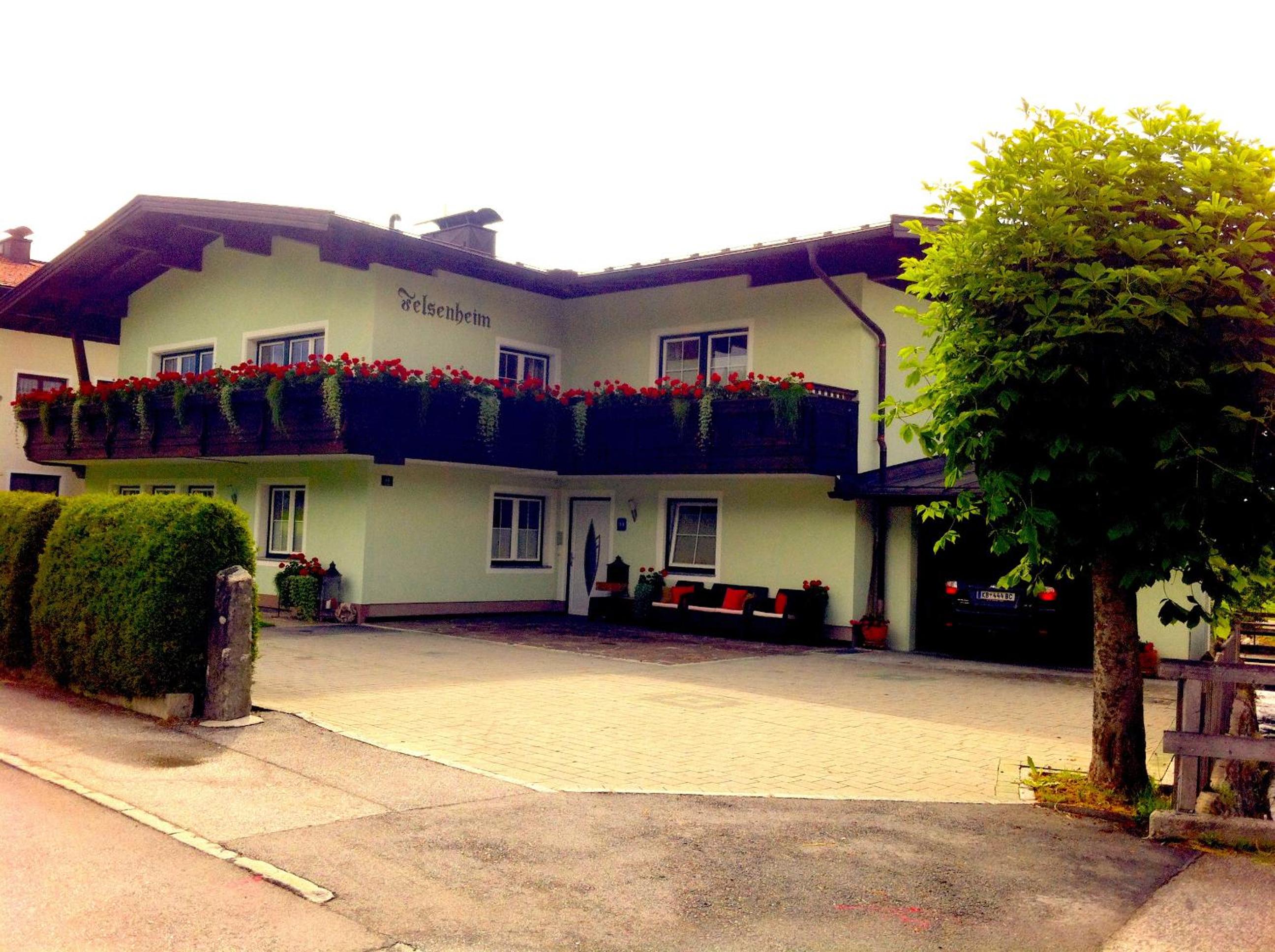 Photo 52