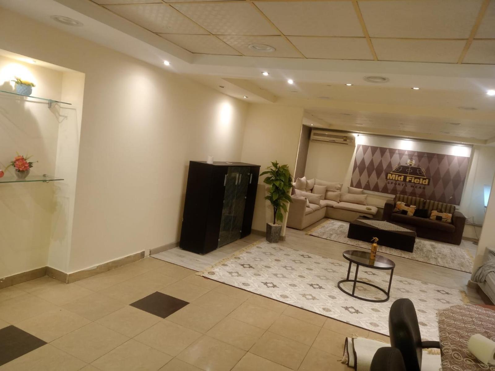 Sawyzen Aparthotel